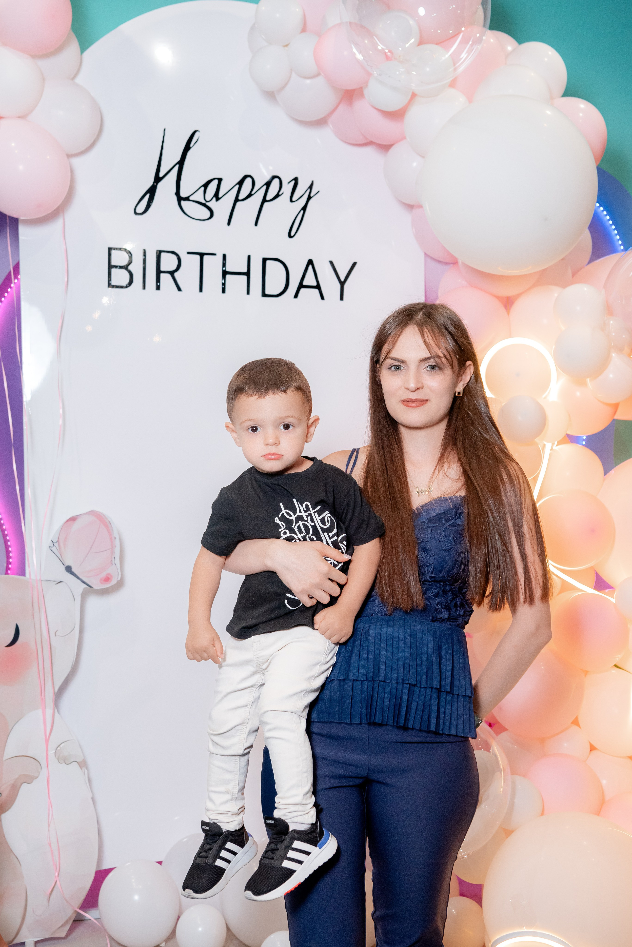 ДР Рая и Стелла в детская комната Сказочный Отель. Фотограф в Волгограде и Волжском Александр Горбань