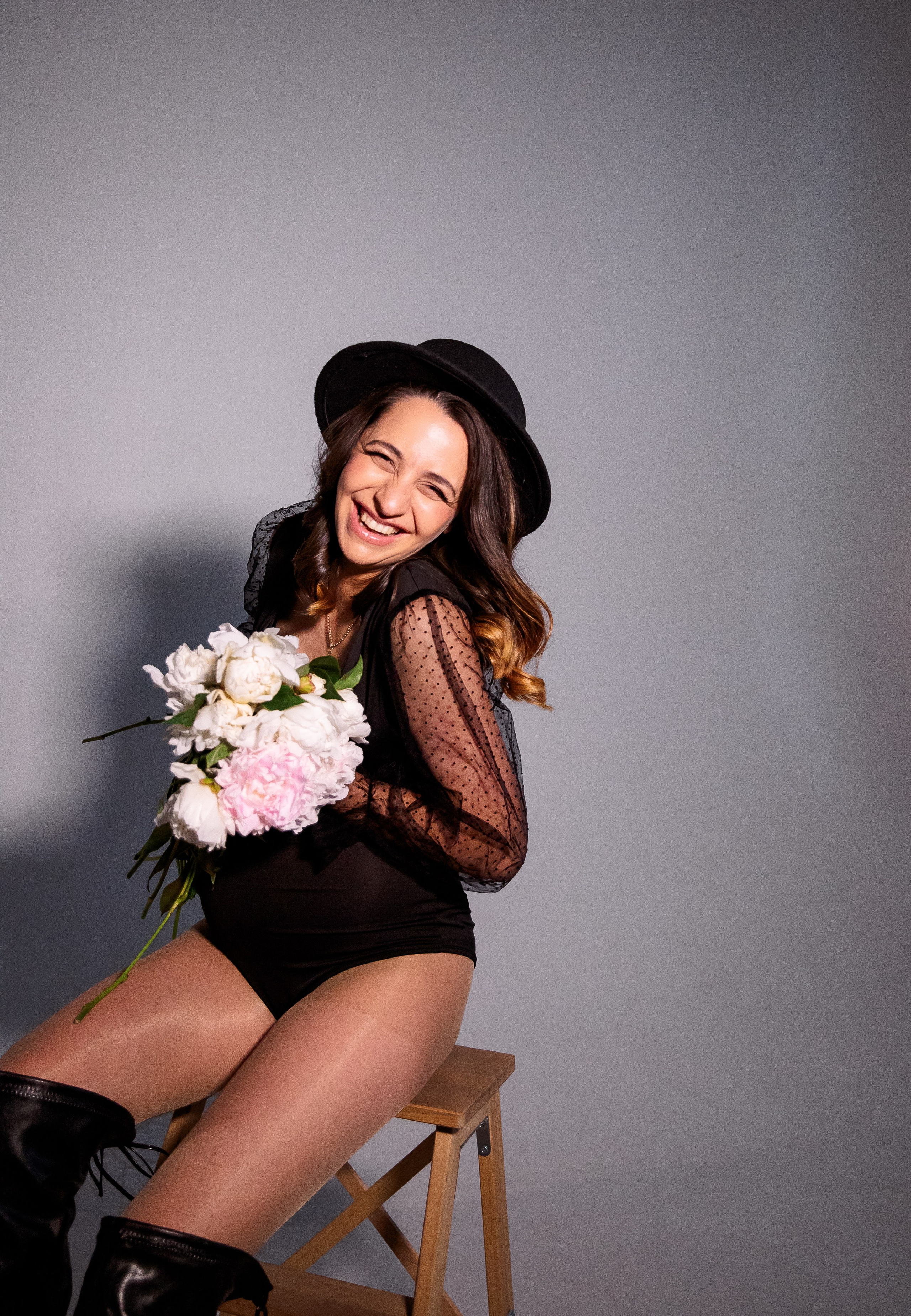 Алена и пионы. Свадебный и семейный фотограф в Челябинске Юлия Ишимова