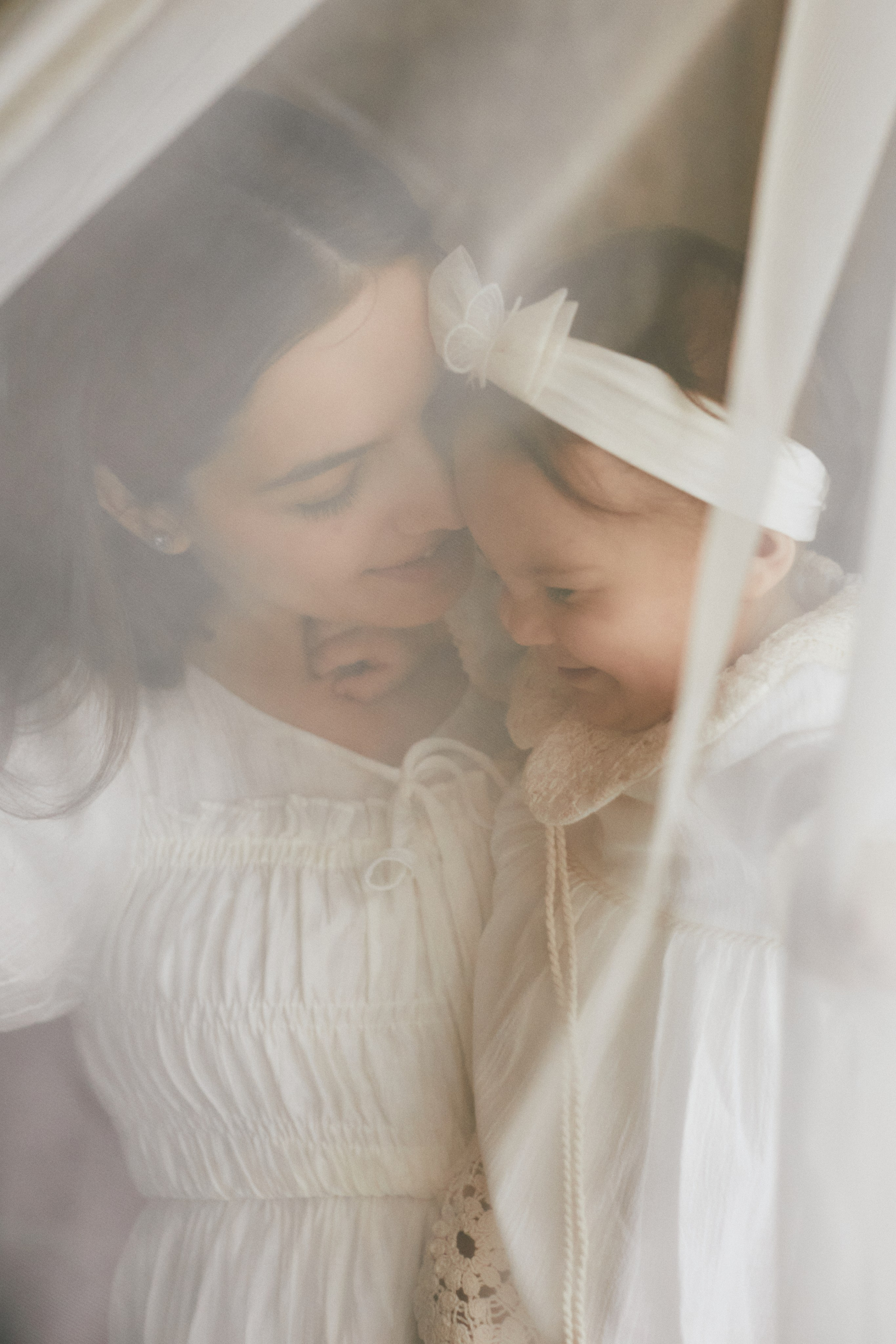 Зайка и Лейла. Фотограф Анастасия Губернаторова