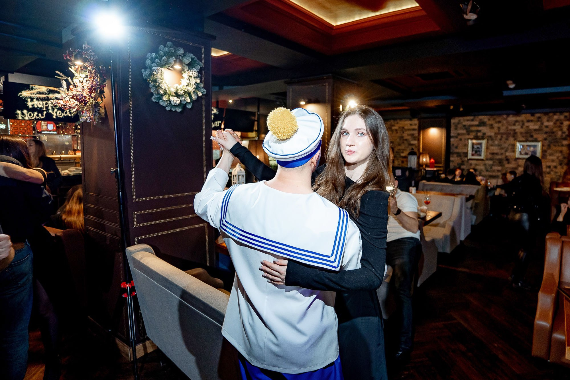 Новый год 2024 в Peoples. Сергей Кошкин. Репортажная и ивент-фотография в Сургуте