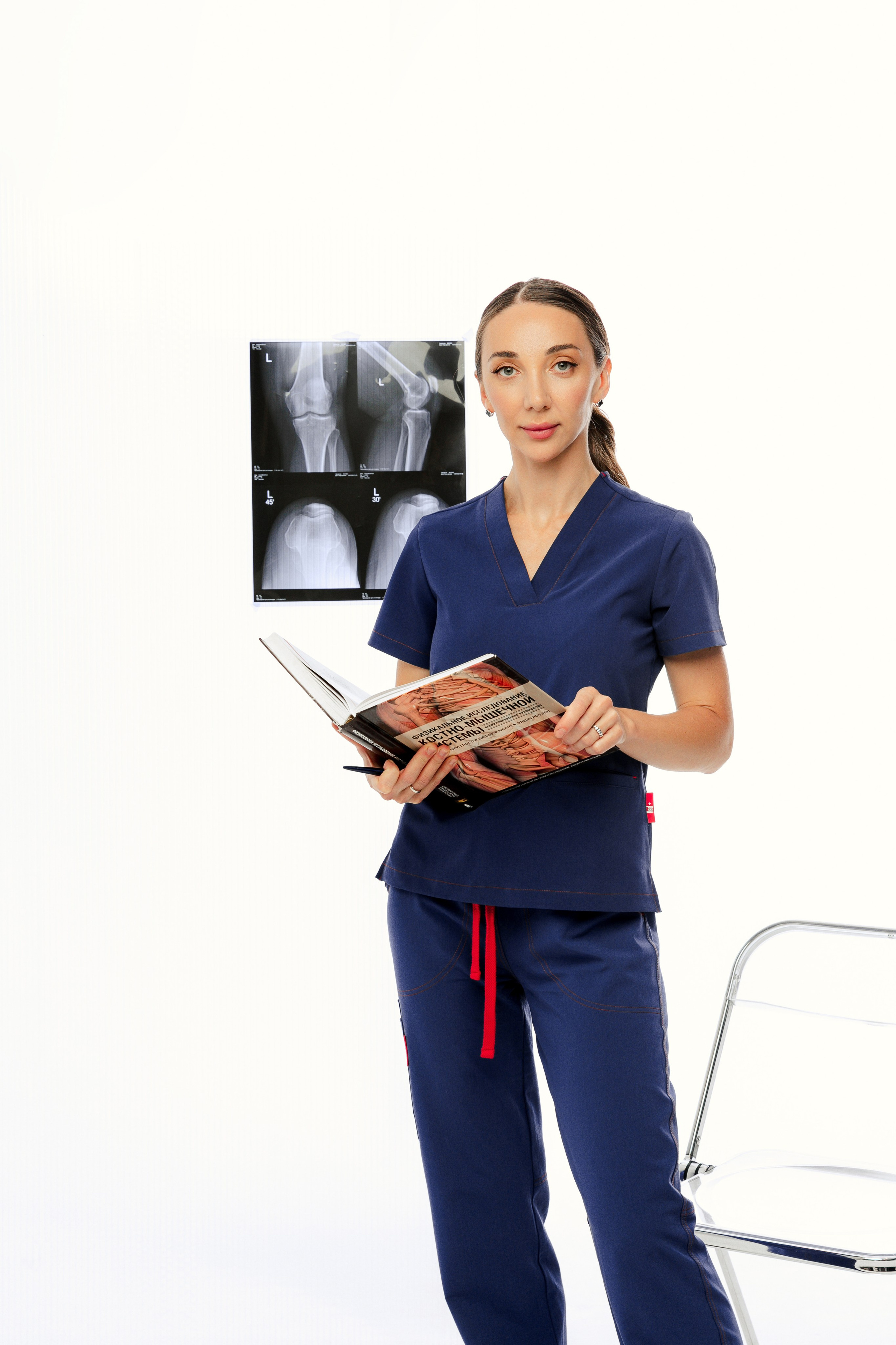 Контентная съемкка для врача-травматолога Таисии Аксеновой. Фотограф г. Москва и Ярославль