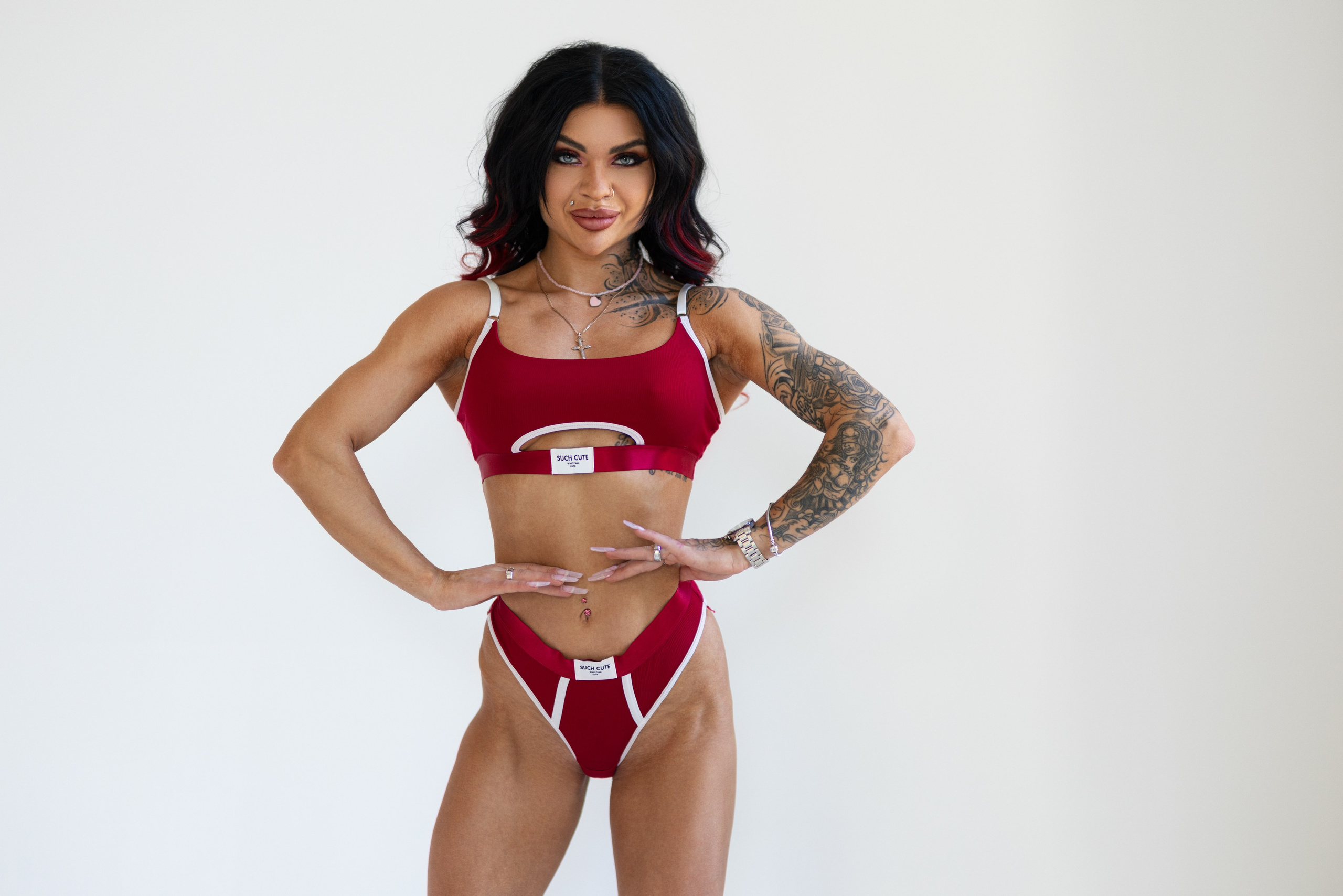 Съемка с Валерией на циклораме с естественным светом для себя. Дмитрий Шульгин, портретный фотограф в Воронеже