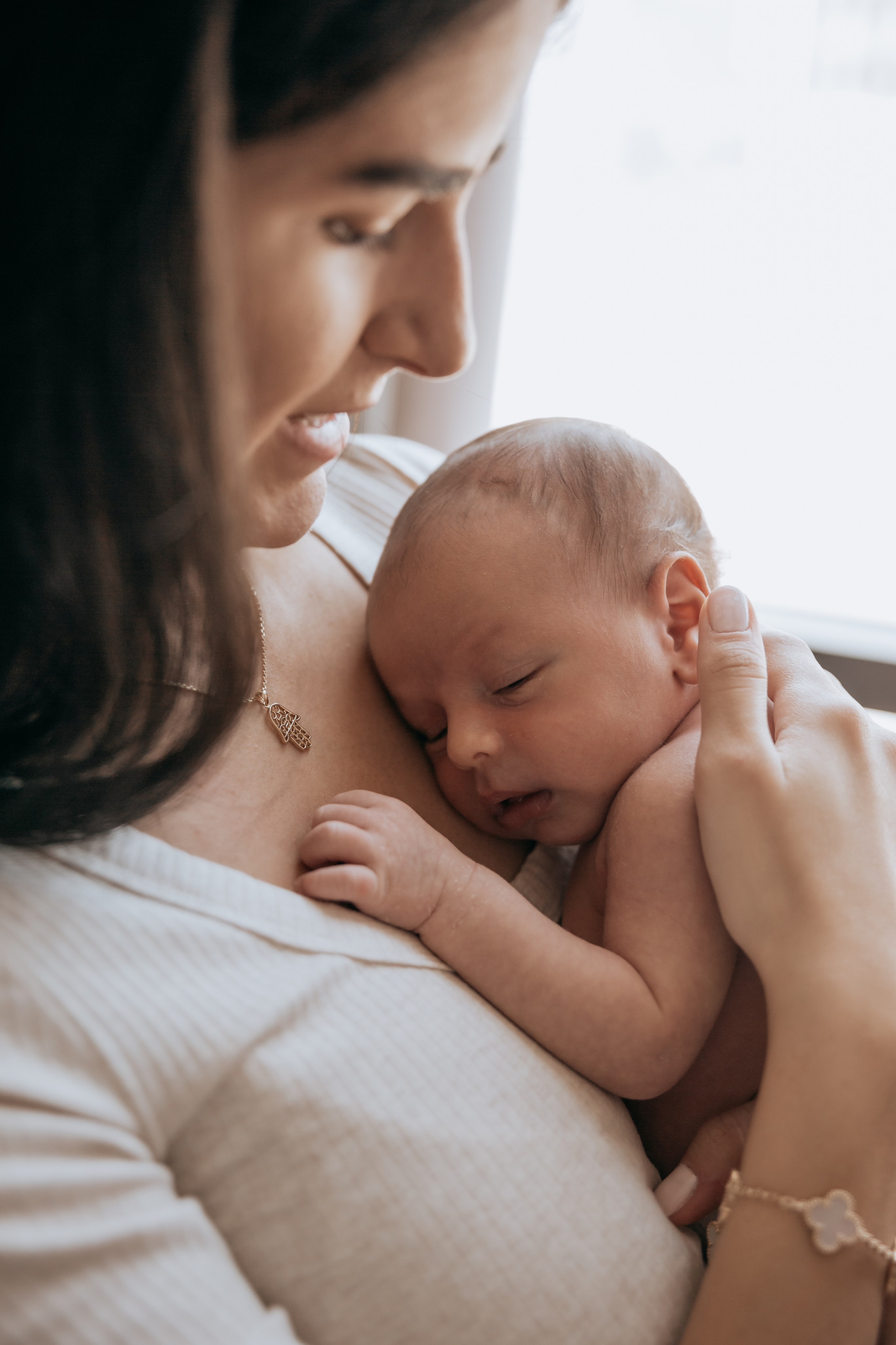 Lifestyle Newborn Photoshoot Dubai | Real Moments