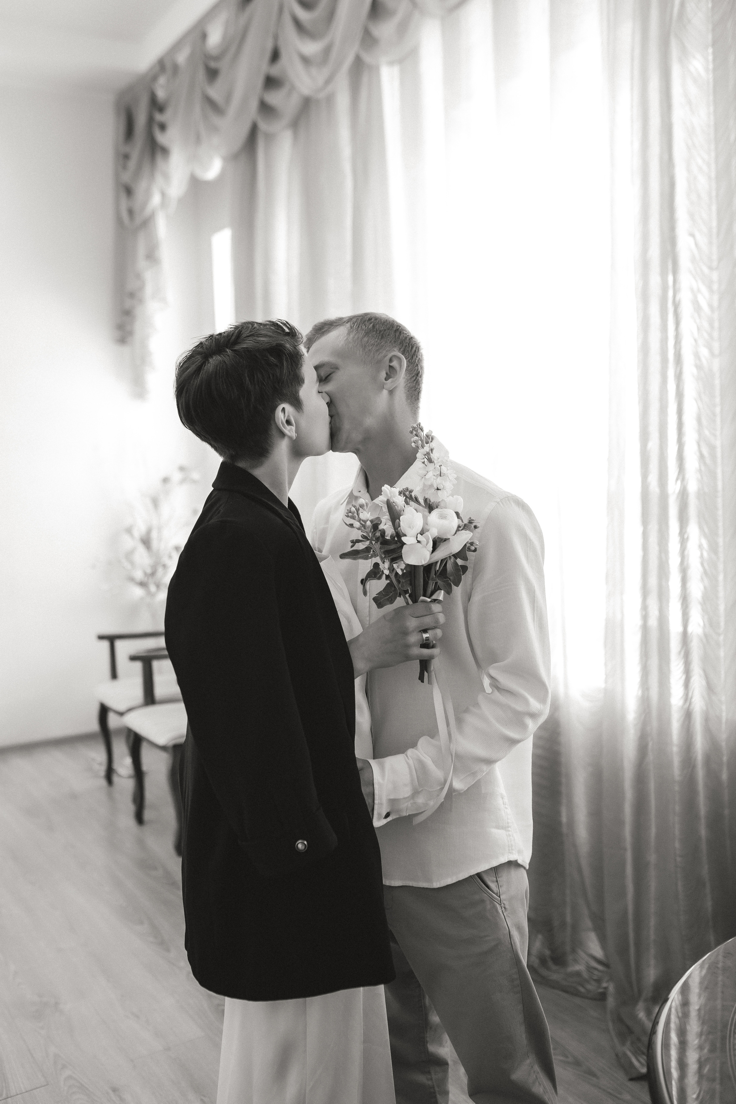 Мини прогулка+загс. Свадебный и семейный фотограф в Астрахани Заскокина Анастасия