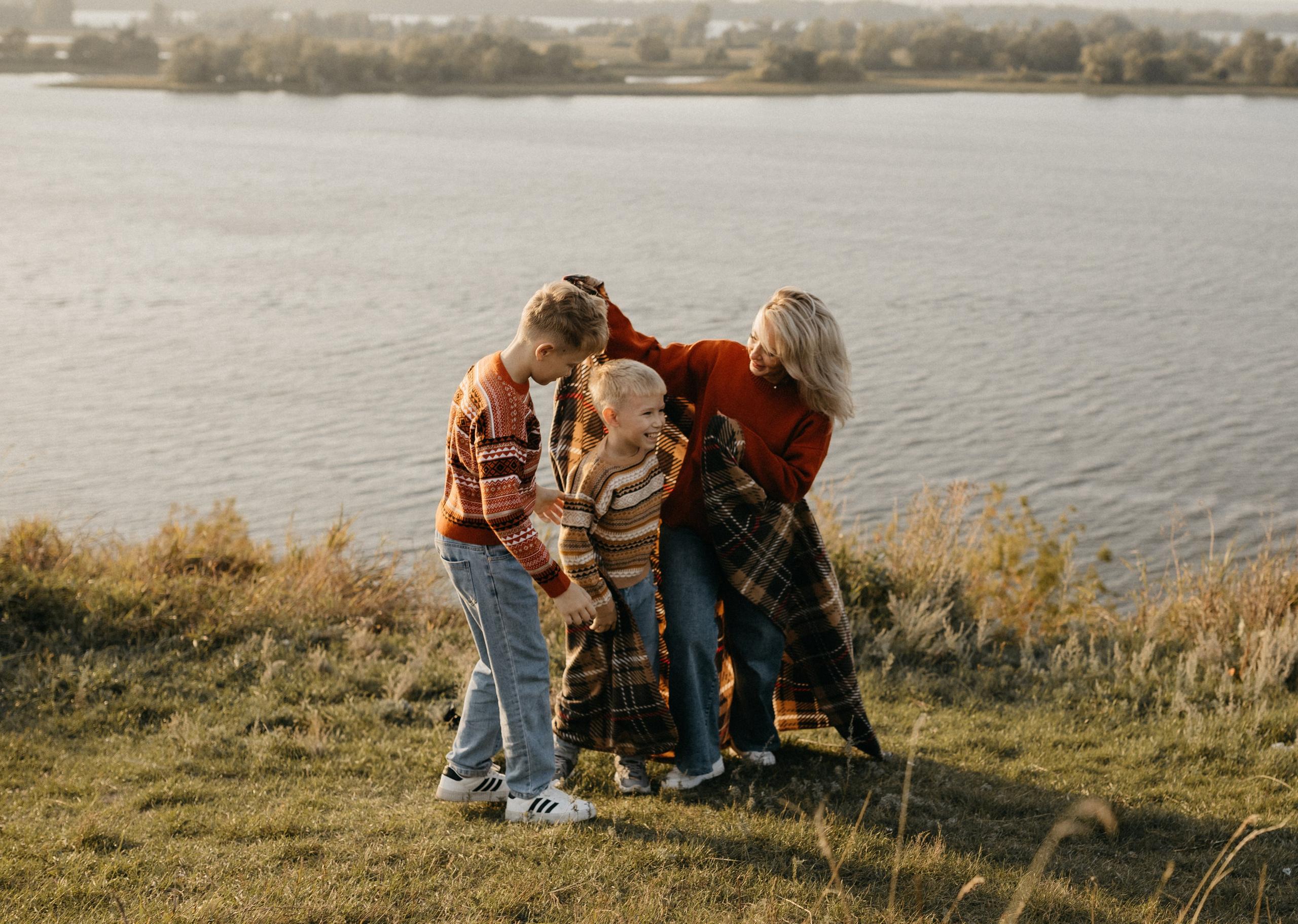 Арина, Тимофей и Егор. Фотограф Юлия Хакимова / Казань/ Чистополь