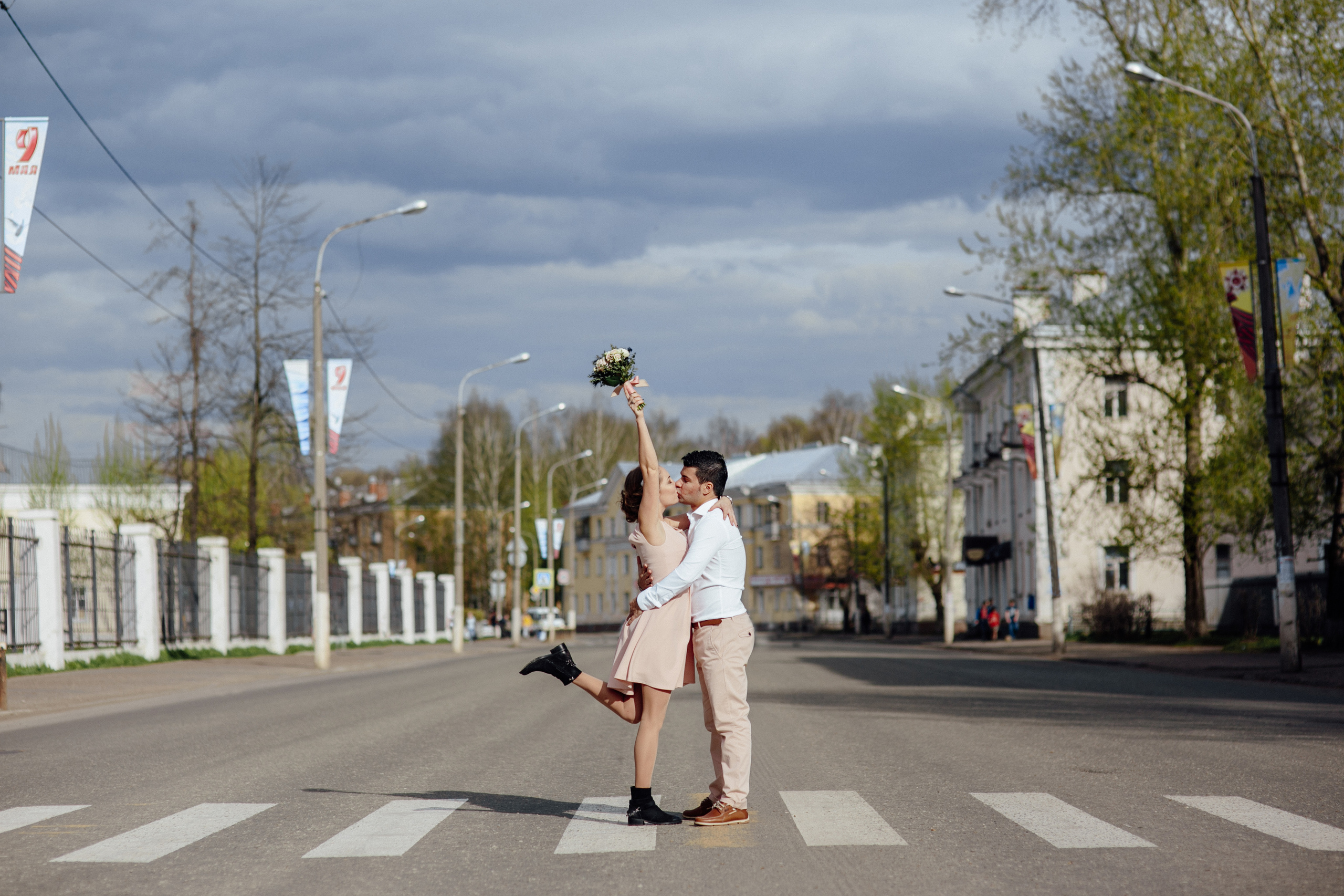 Современная свадебная фотография. Свадебный фотограф Ижевск. Свадьба в Ижевске. Ижевск свадьба. Стильная свадебная фотография. Фотограф в Ижевске