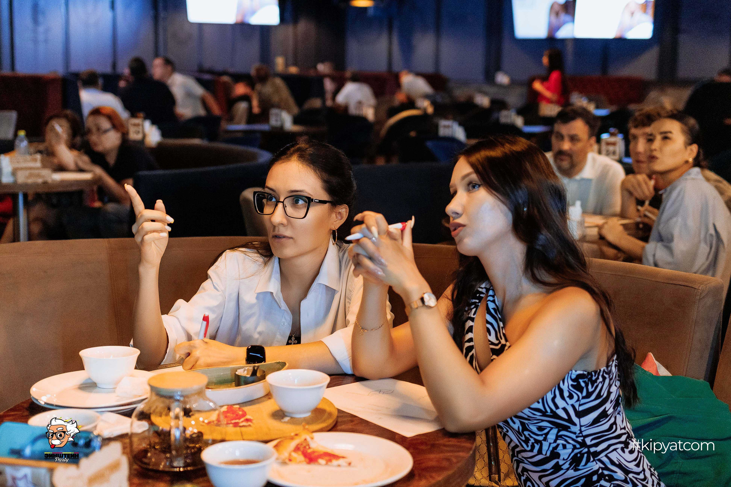 Эйнштейн Party