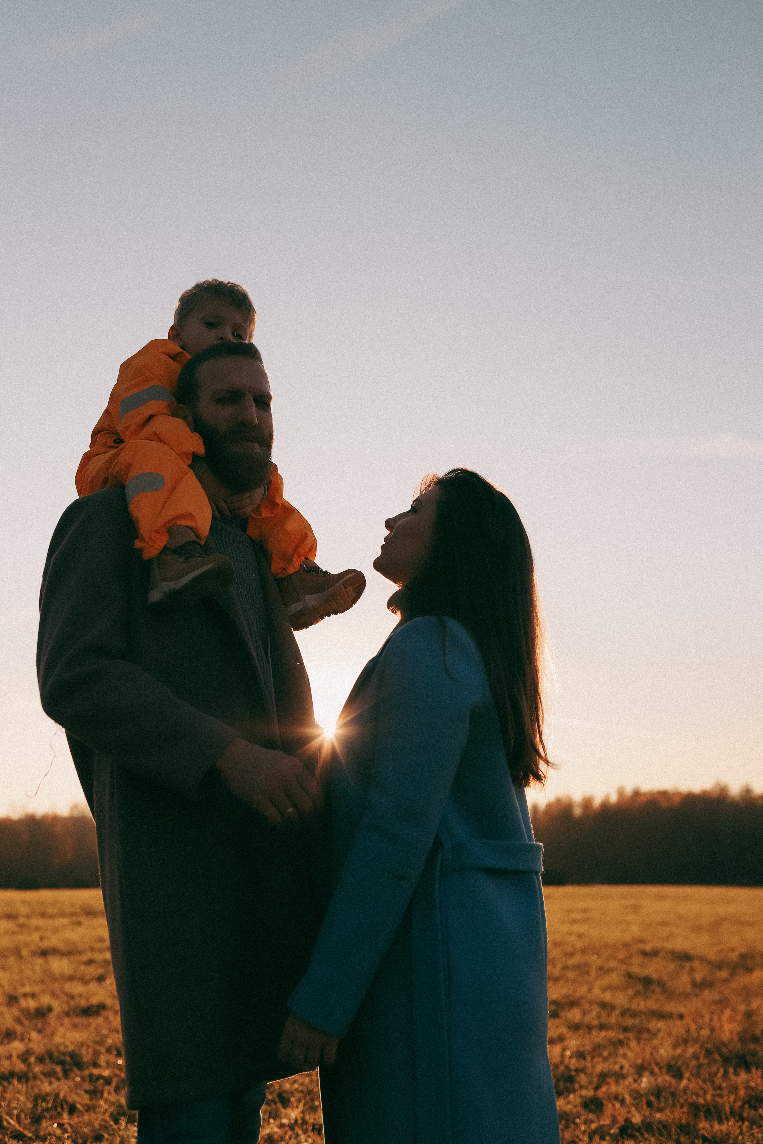 Антон, Ира, Леша. Главная