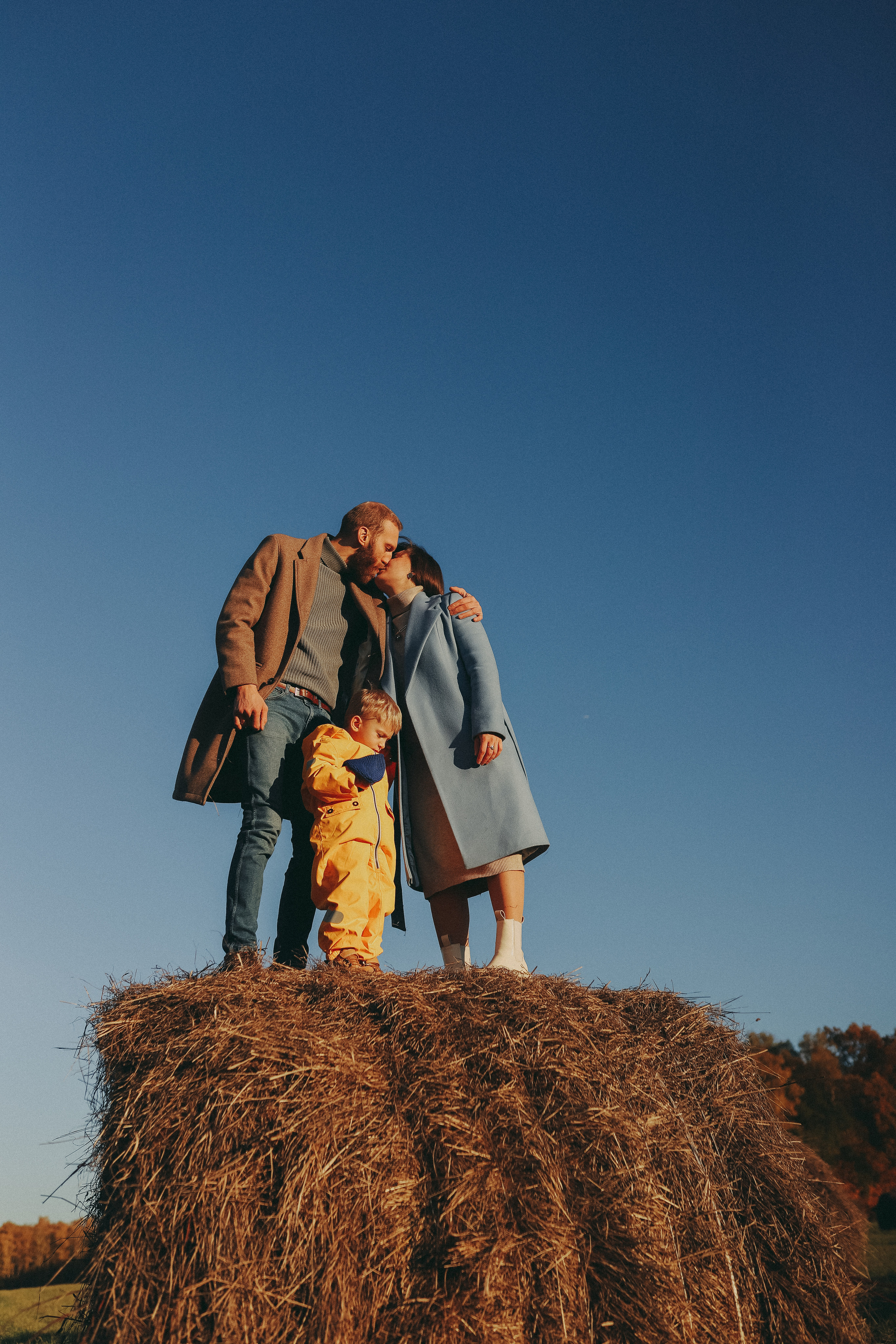 Антон, Ира, Леша. Главная