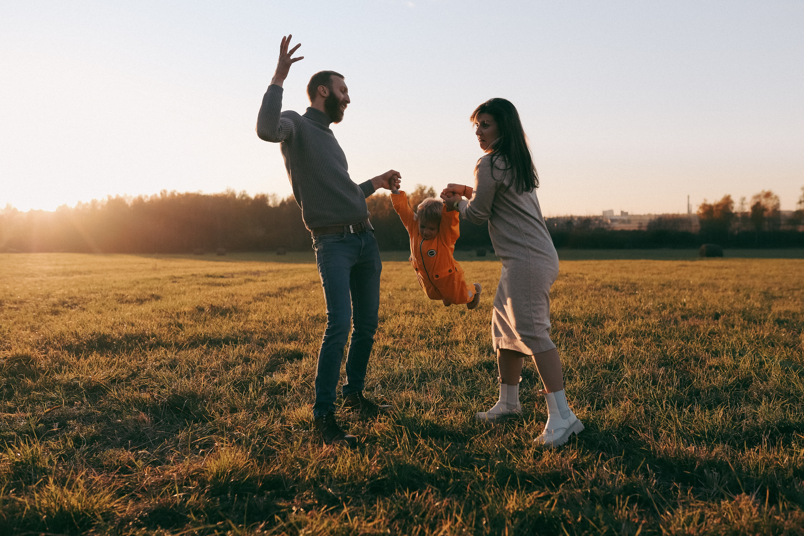 Антон, Ира, Леша. Главная