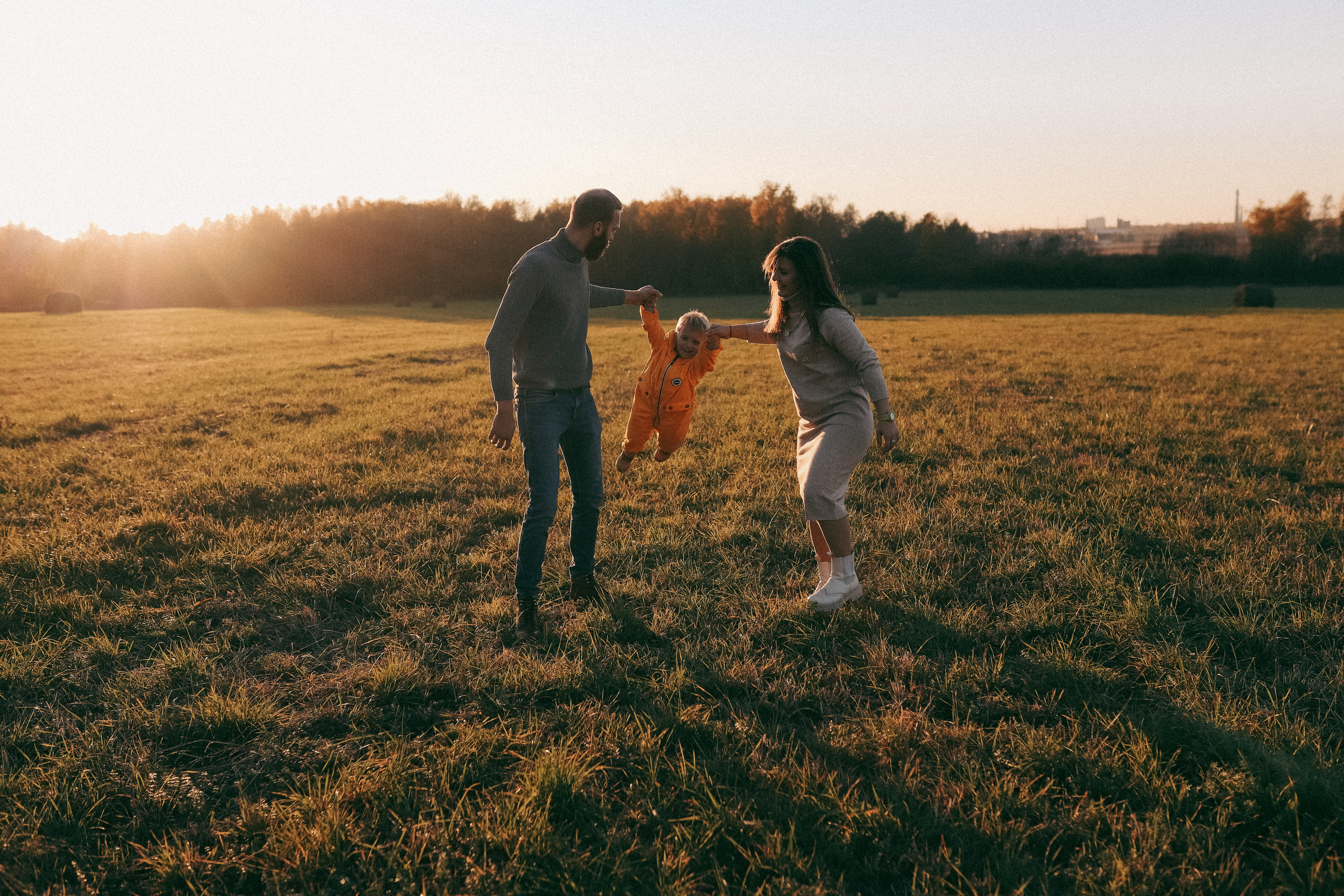 Антон, Ира, Леша. Главная