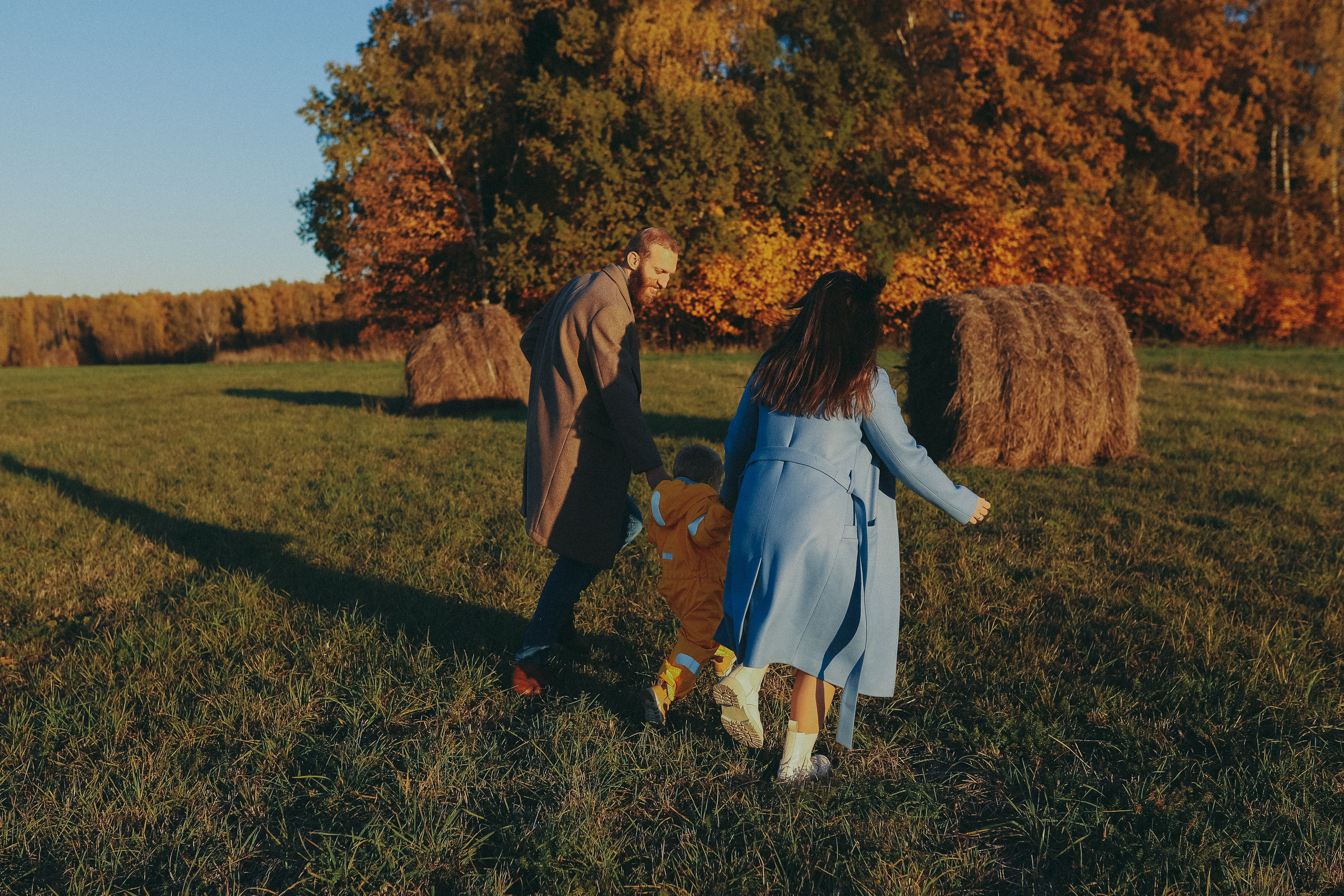 Антон, Ира, Леша. Главная