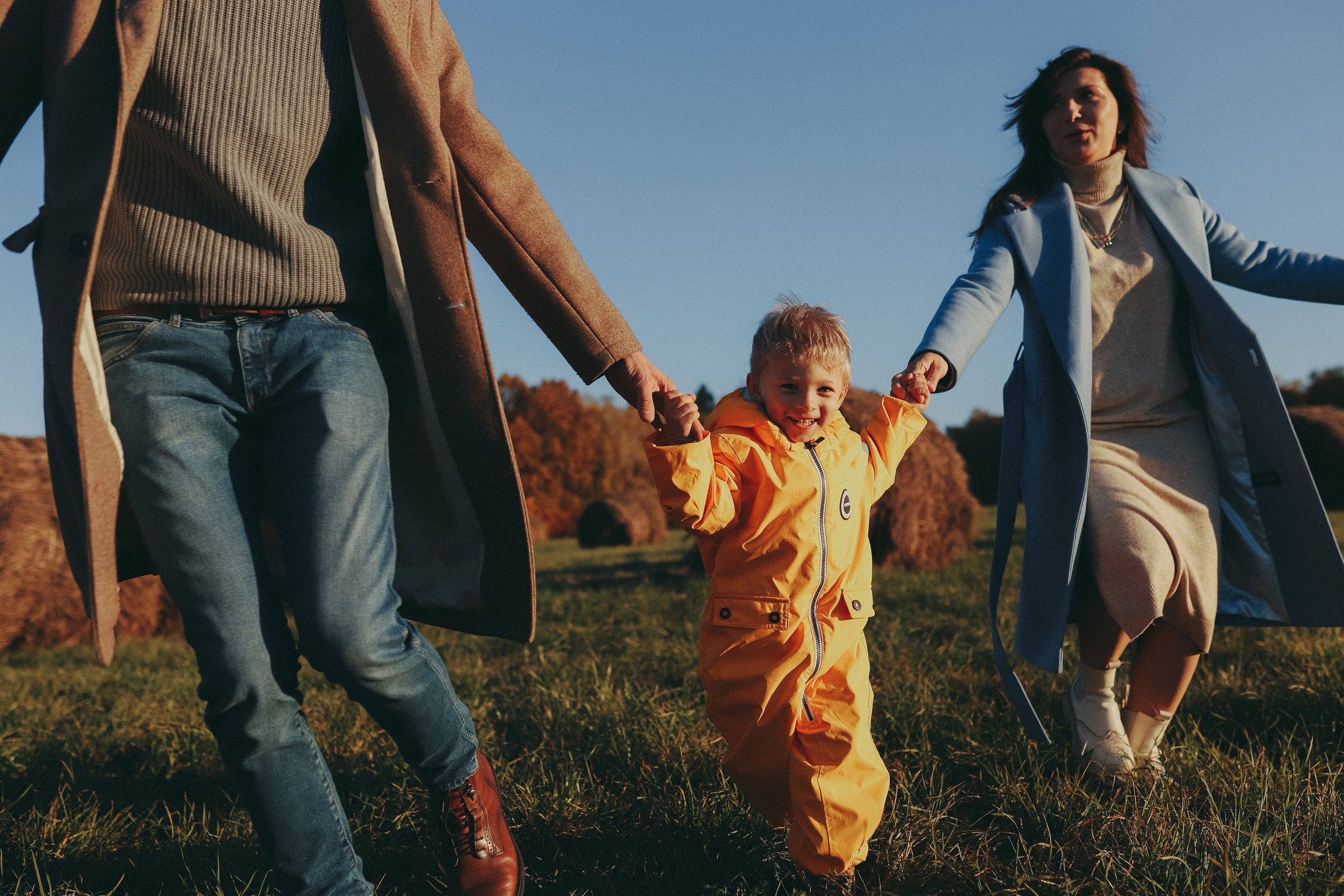 Антон, Ира, Леша. Главная