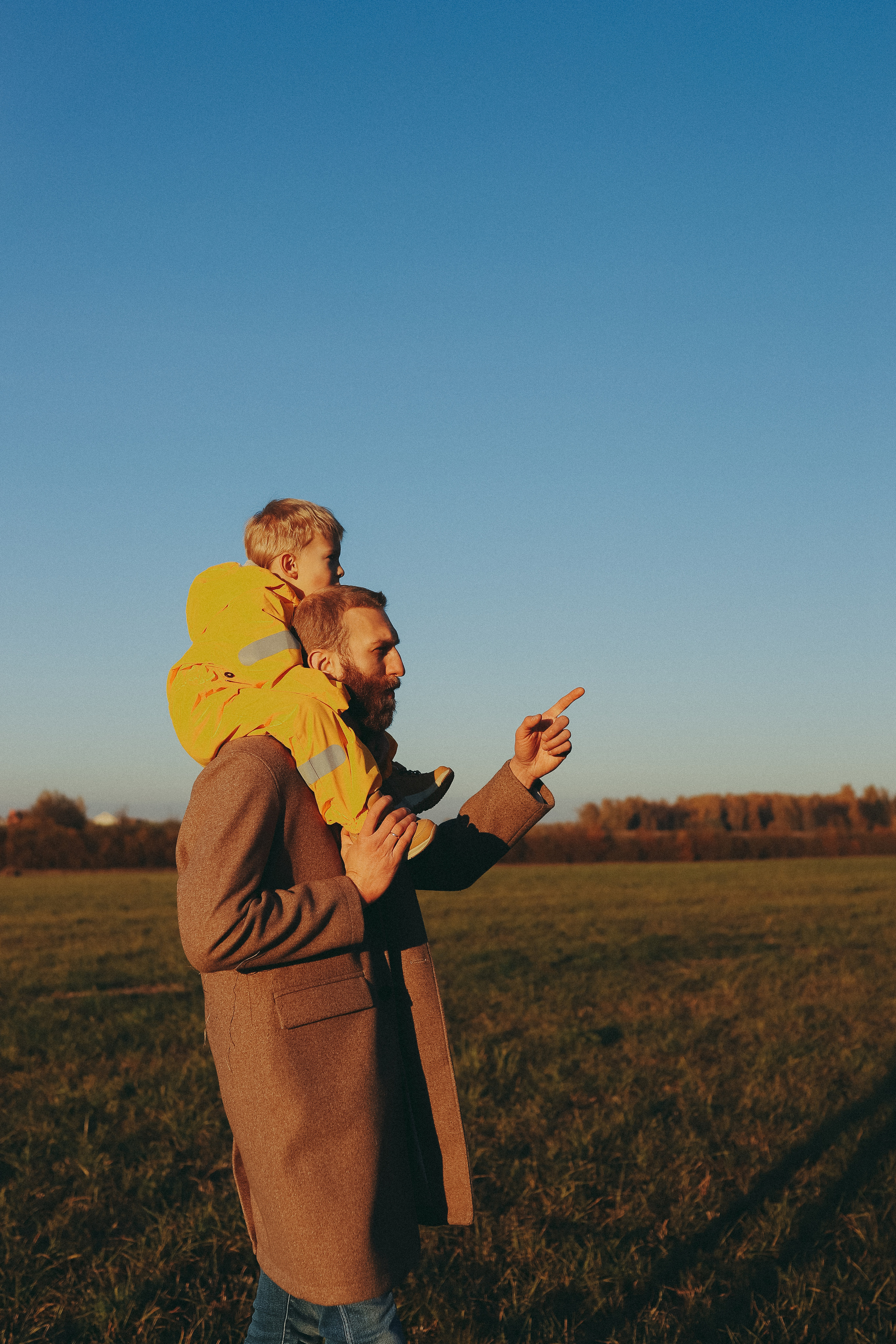 Антон, Ира, Леша. Главная