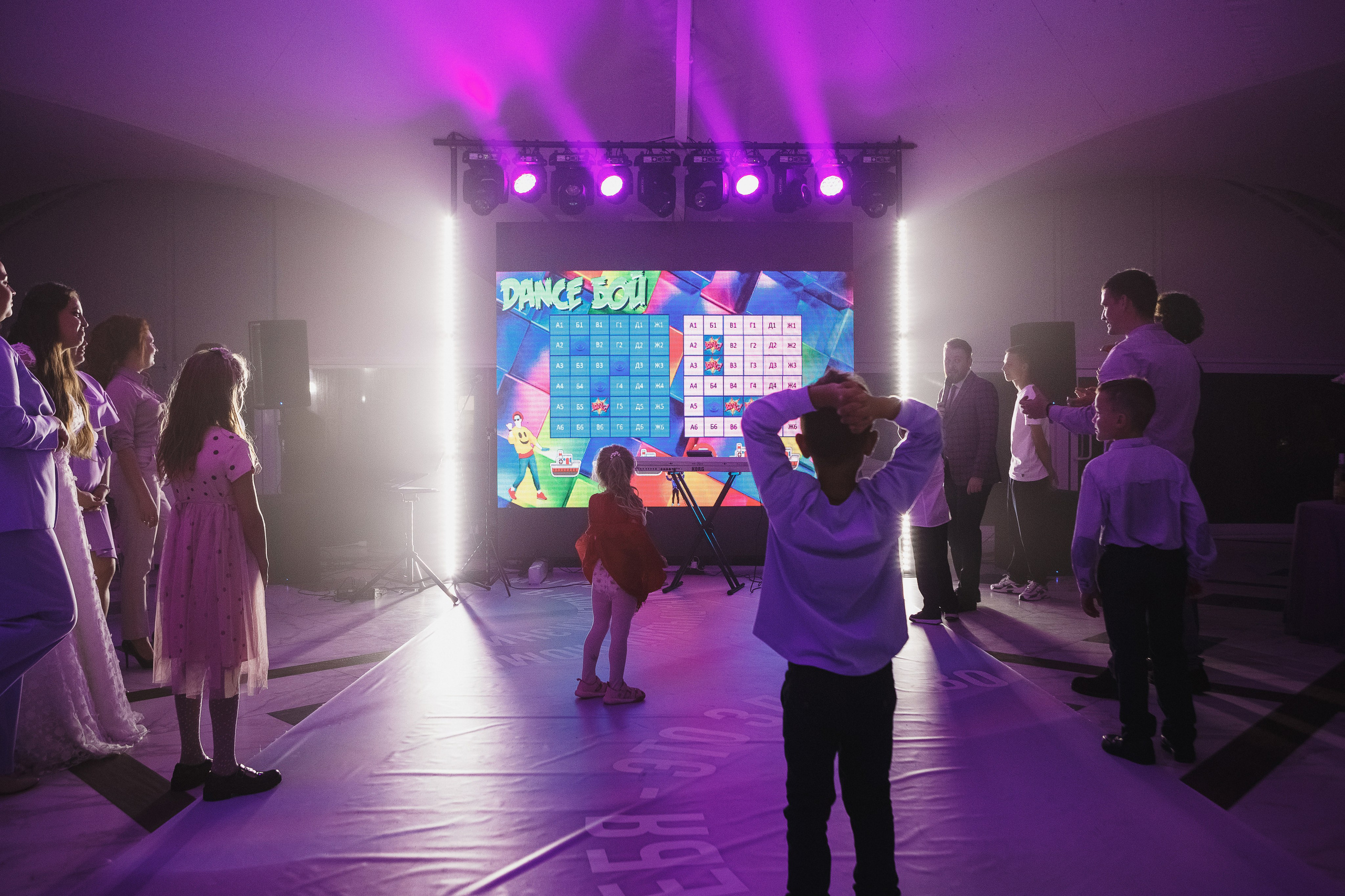 Романтические свадебные моменты Кирилла и Юли в Голден Хорс Таганрог. Свадебный и семейный фотограф в Таганроге Бакарюк Антон