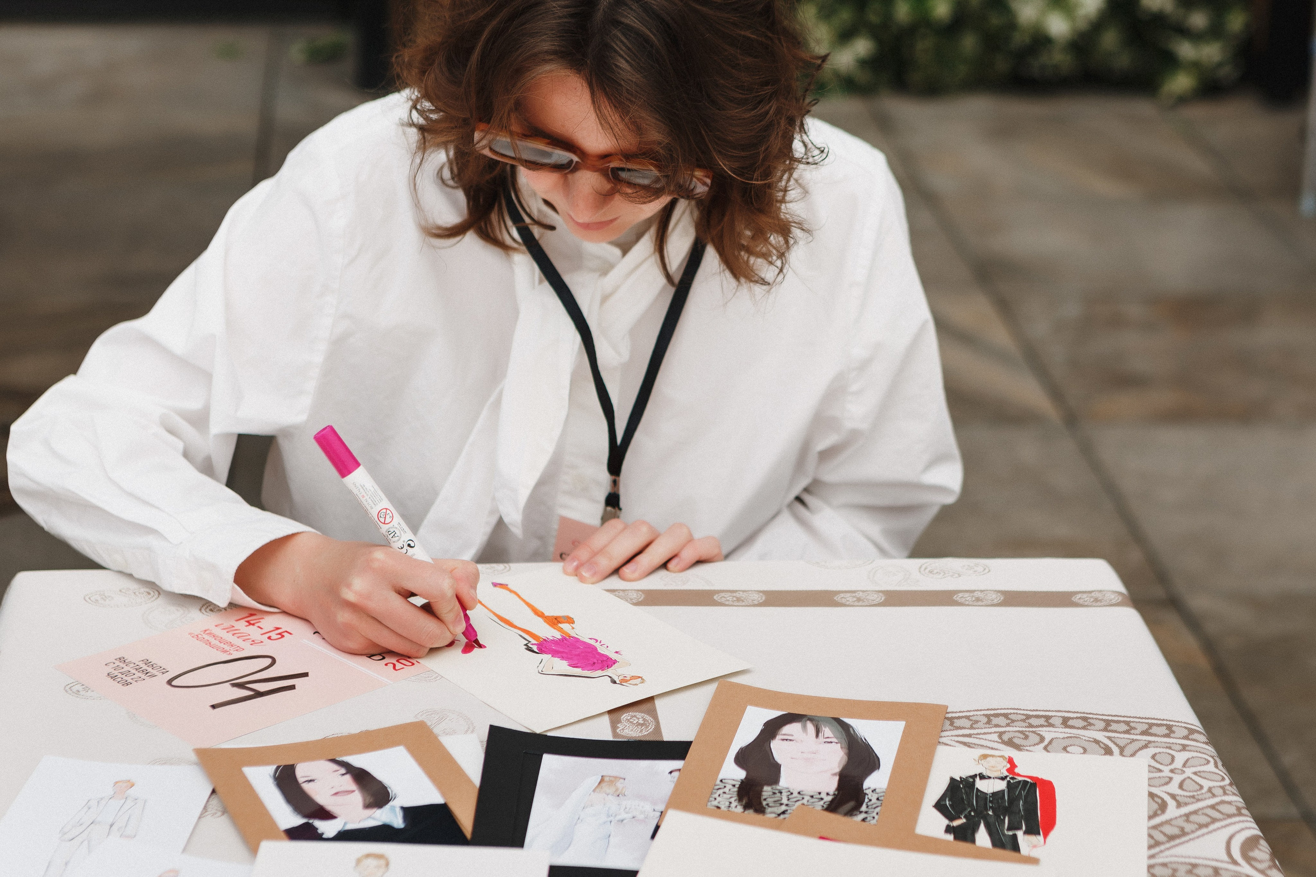 Моменты: Съёмка букета невесты в ТРЦ Большой, Ростов-на-Дону. Свадебный и семейный фотограф в Таганроге Бакарюк Антон