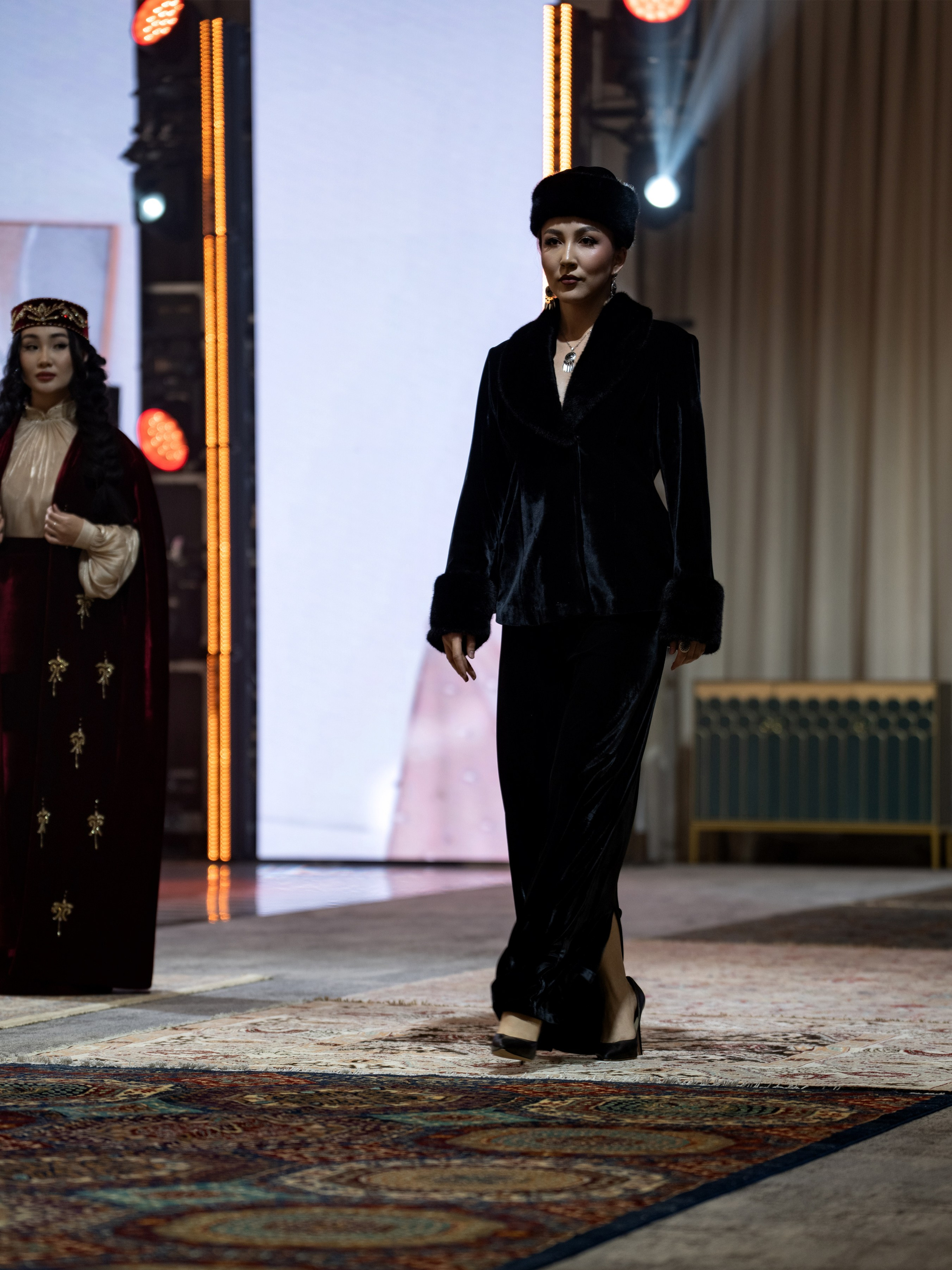 Khanshaiym brand. Сайт Алматинского НЮ АРТ, будуар и фэшн фотографа Дениса Карпенко