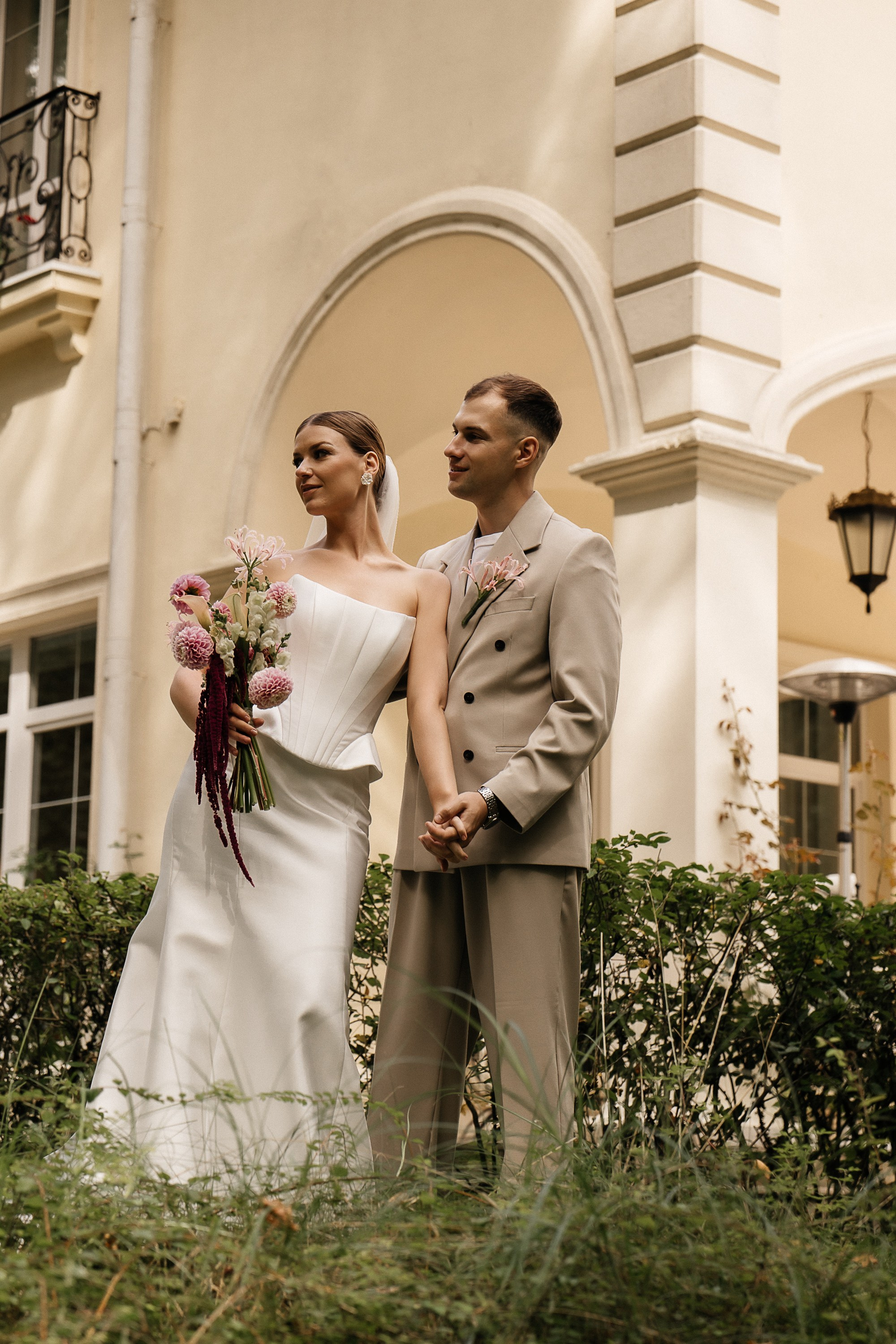 Свадьбная фотосессия в отеле Кронон (Гродно, Беларусь). Свадебный и семейный фотограф Виолетта Сидельникова. Краснодар, Россия, Беларусь, Европа