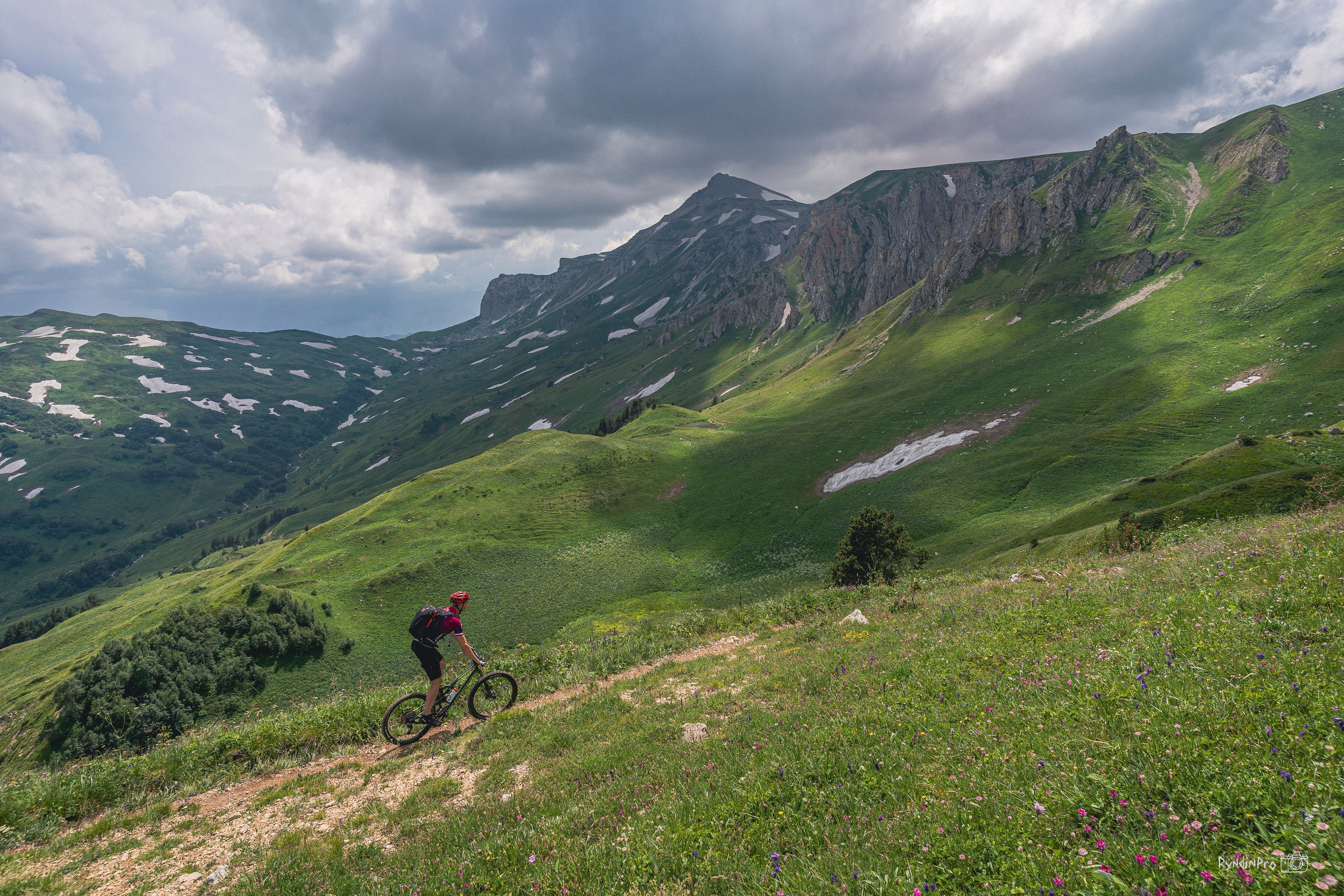 Велотур Велотридцатка 13 июля 2024 Ковальтур. Репортажный фотограф в Краснодаре Рындин Дмитрий