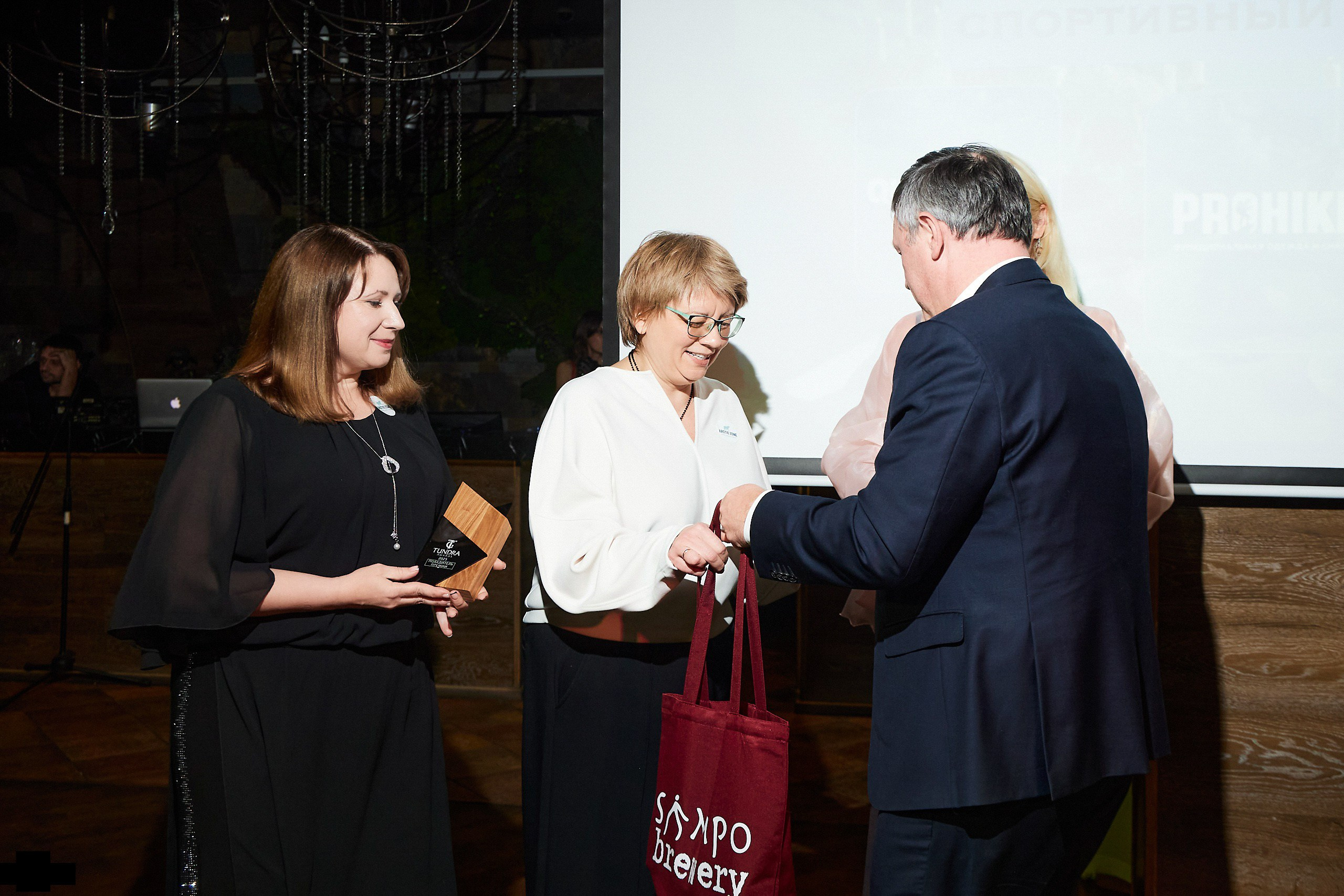 Tundra Awards. Свадебный, Репортажный, Коммерческий Фотограф Мурманск Сергей Зенкин