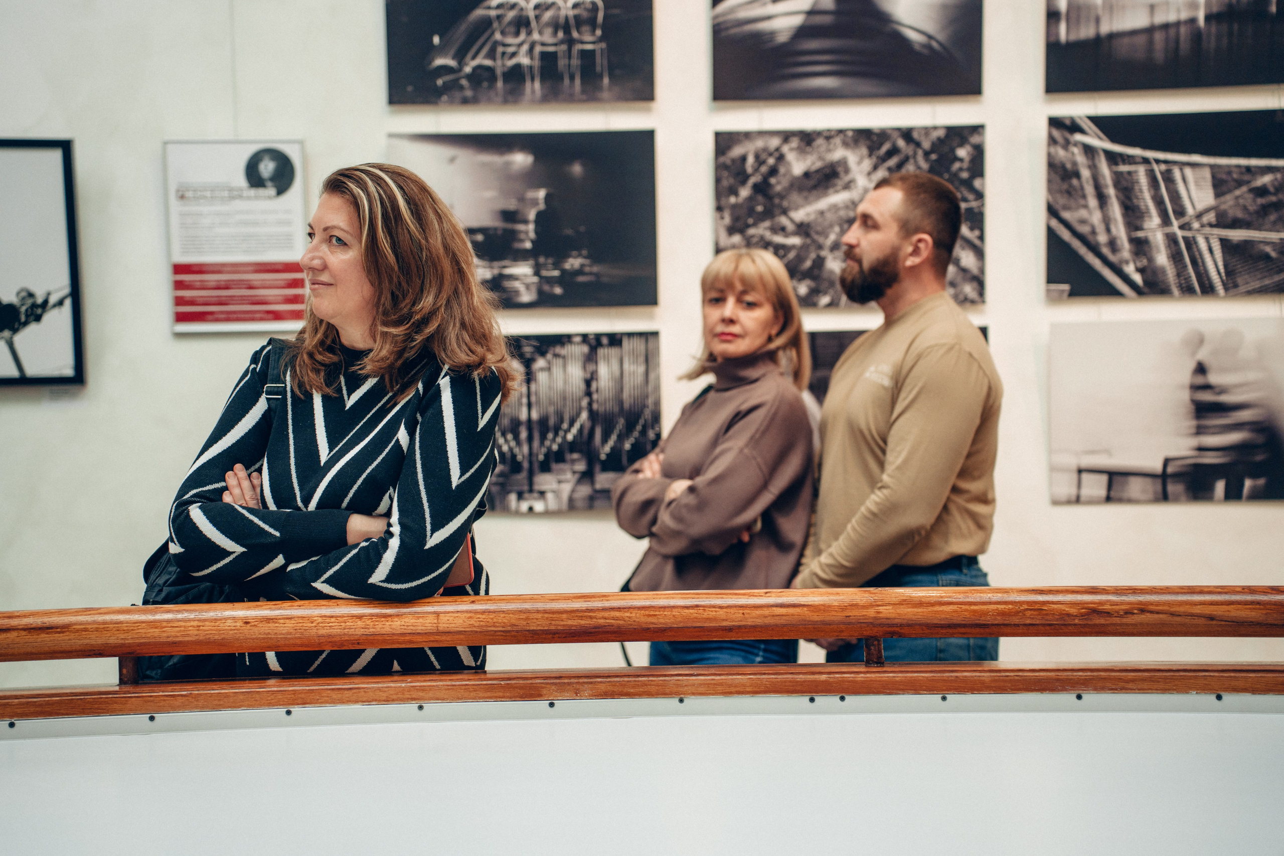 Открытие выставочного проекта «Я + Искусство = ЮГРА». Лайфстайл фотограф в Ханты-Мансийске Мария Шишкина