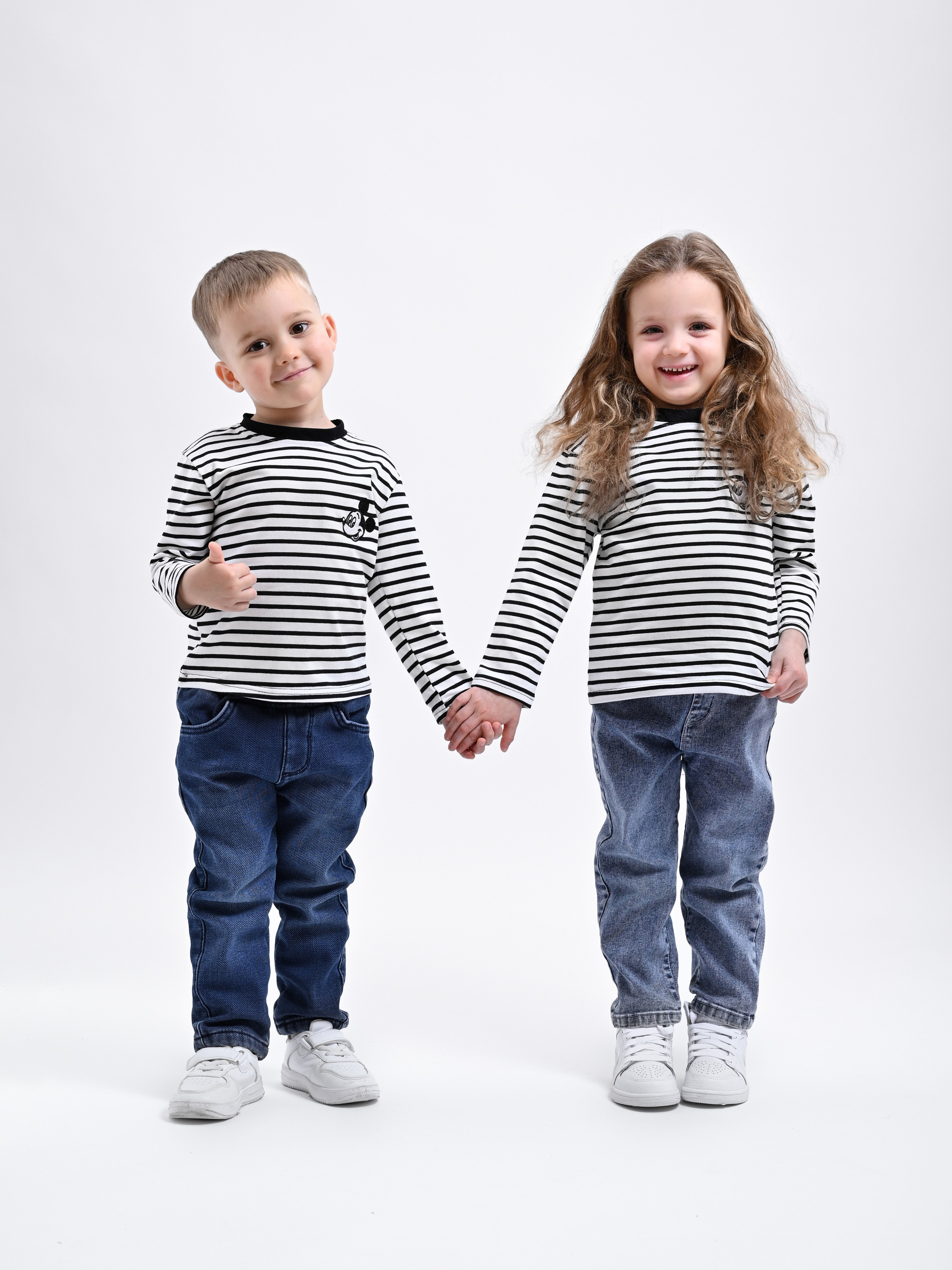 Детские костюмы. Предметный фотограф, фото для маркетплейсов Пятигорск, КМВ