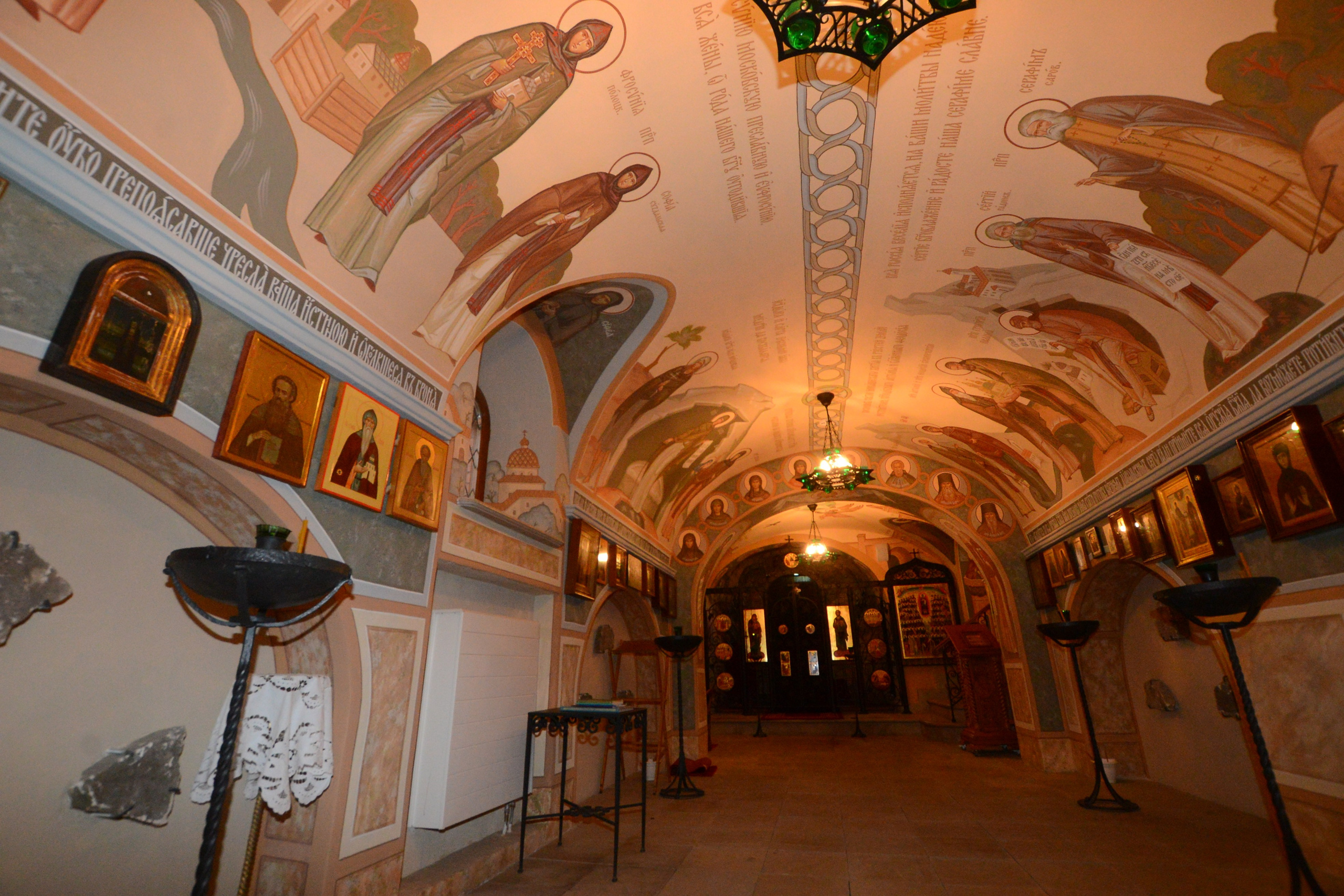 Зачатьевский монастырь Храм Всех Преподобных Работнов А., Алексеев Б.