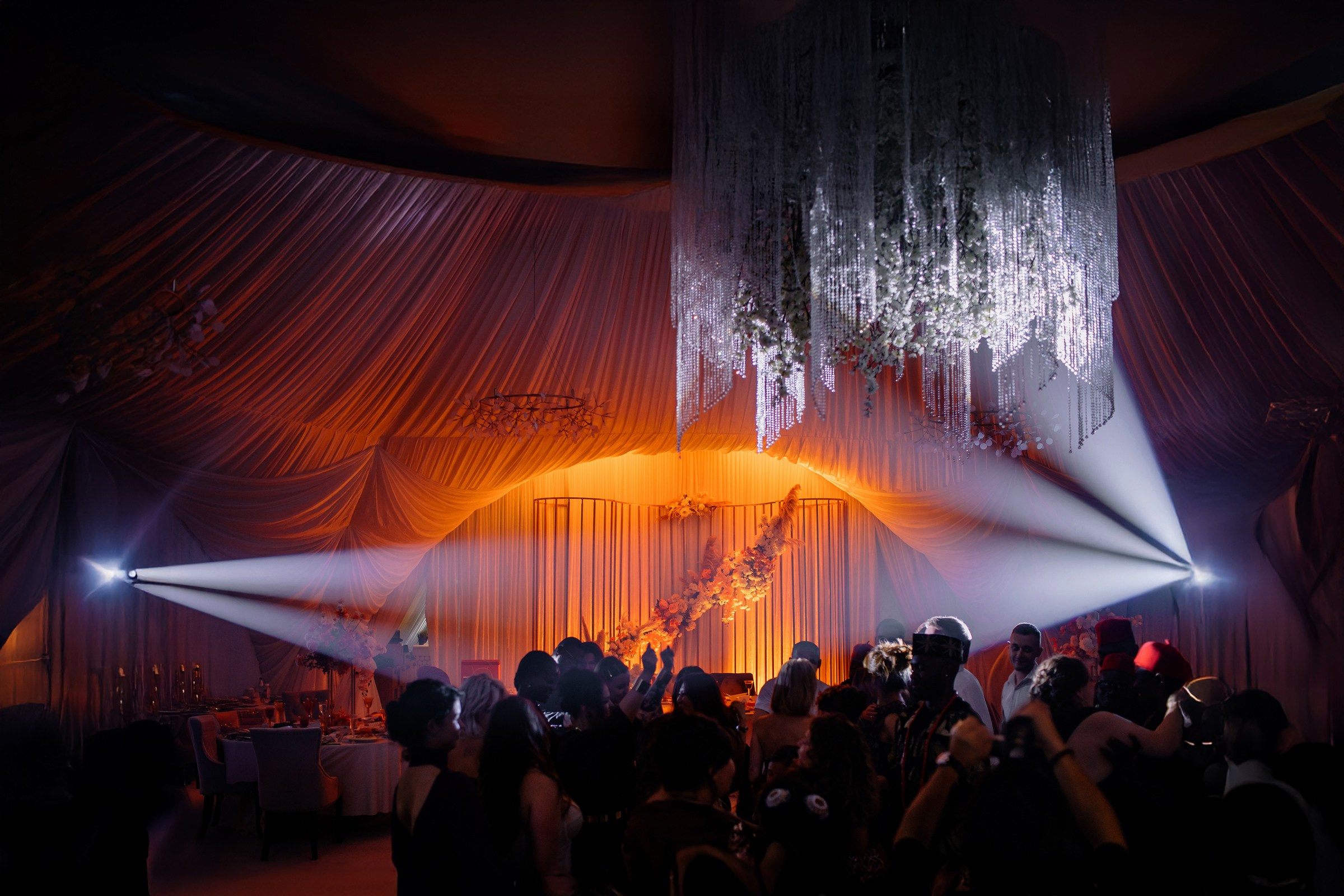 Эля и Кинг. Любовь Чуляева — свадебный фотограф в Москве и Европе