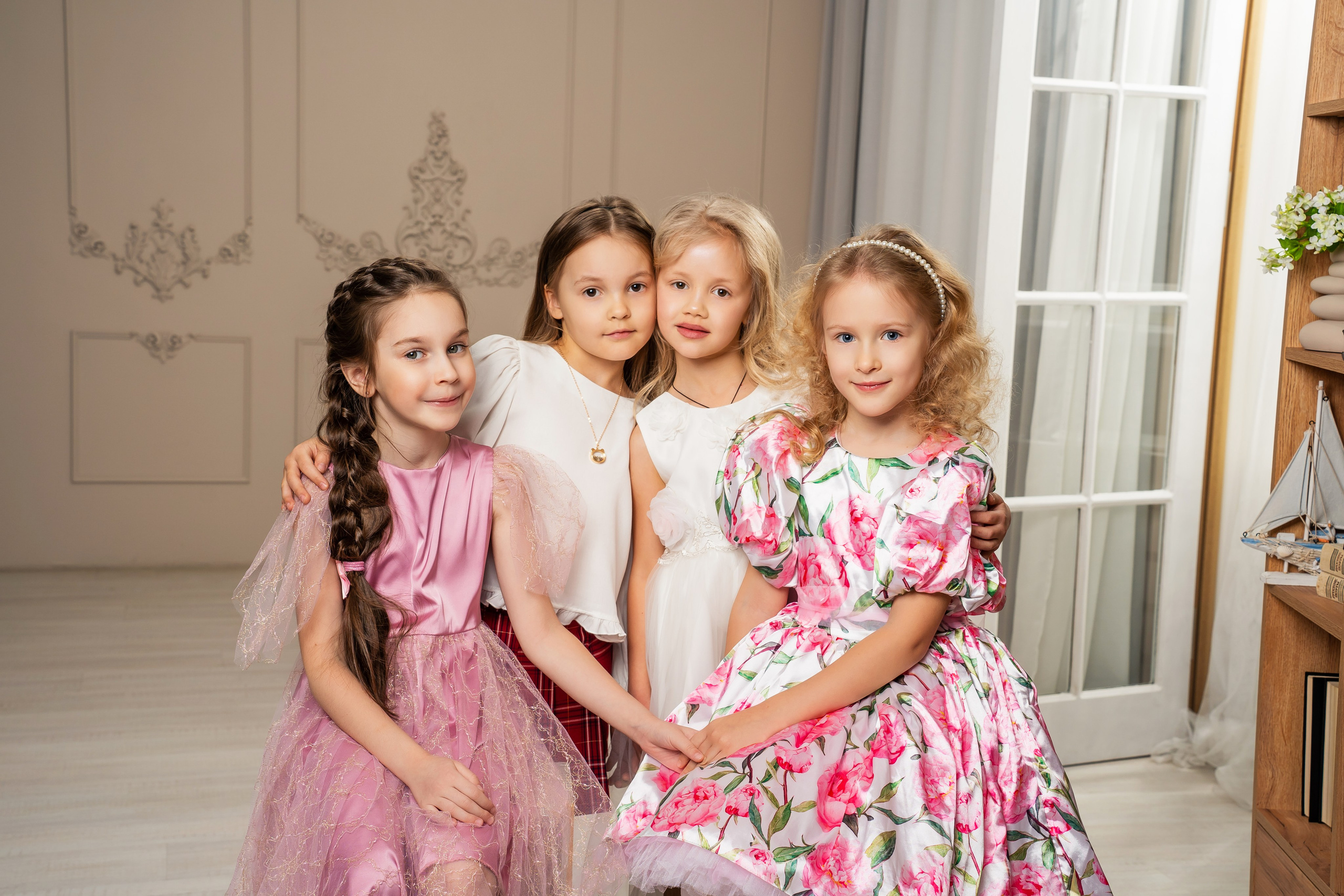 ДС — 5. Выпускные альбомы в городе Кирове. Фотограф Екатерина Невская