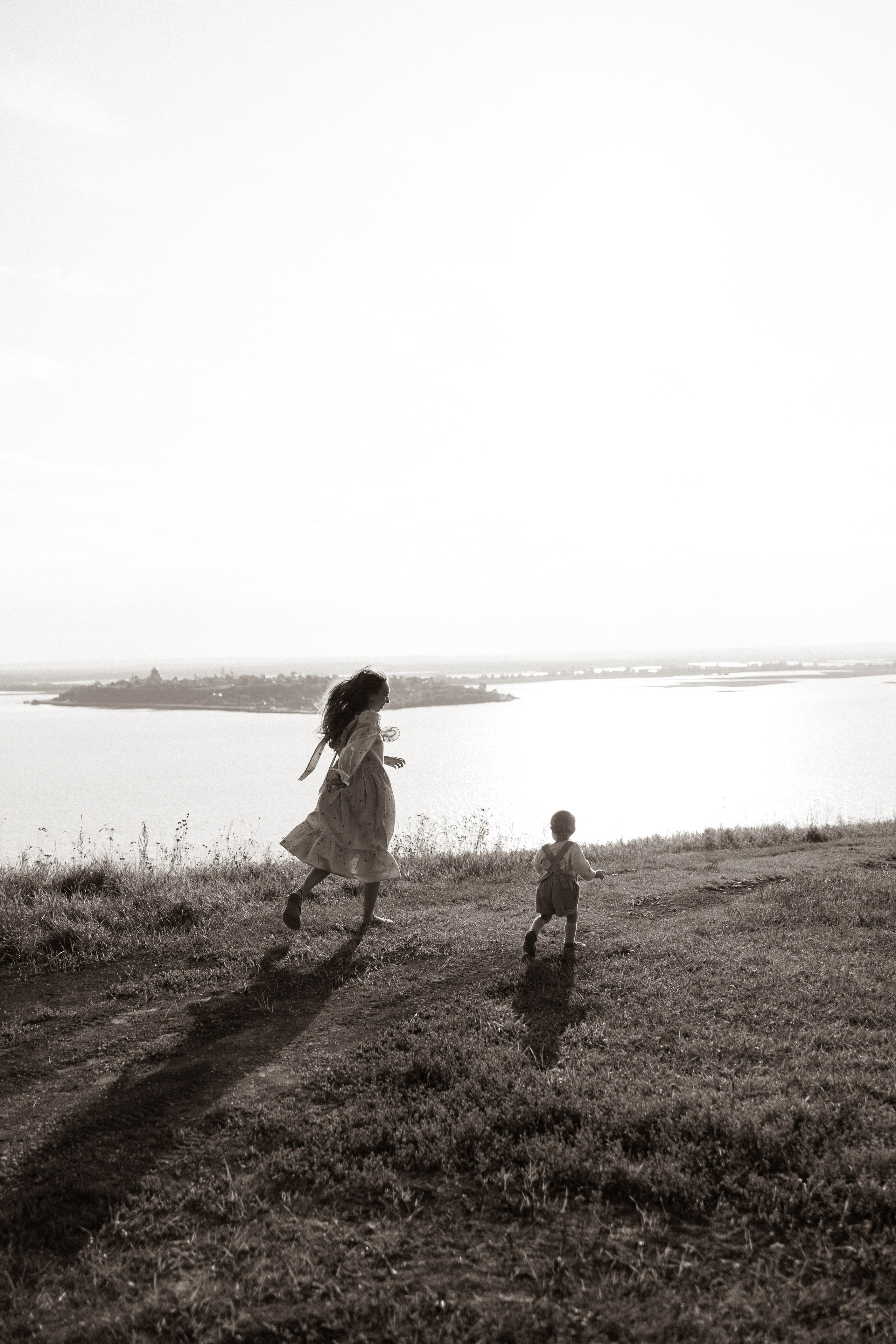 На смотровой. Фотограф Зарина. Казань