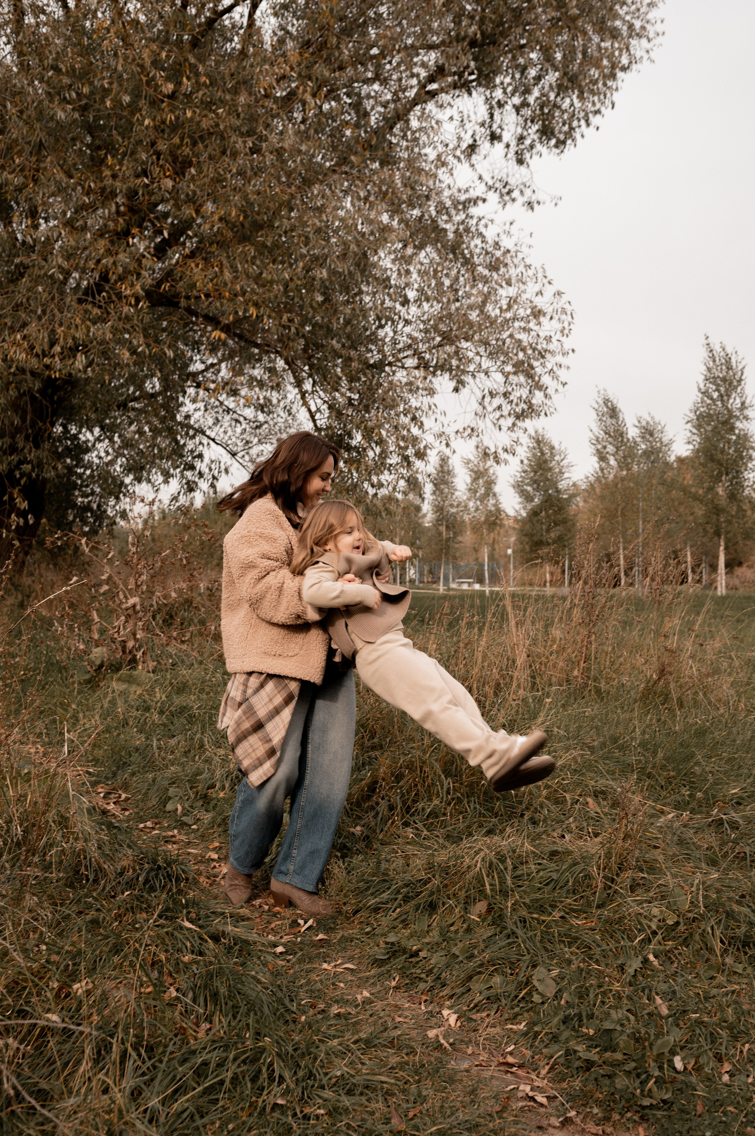 Настя и Васса. Свадебный и семейный фотограф в Серпухове Александра Дерюшева