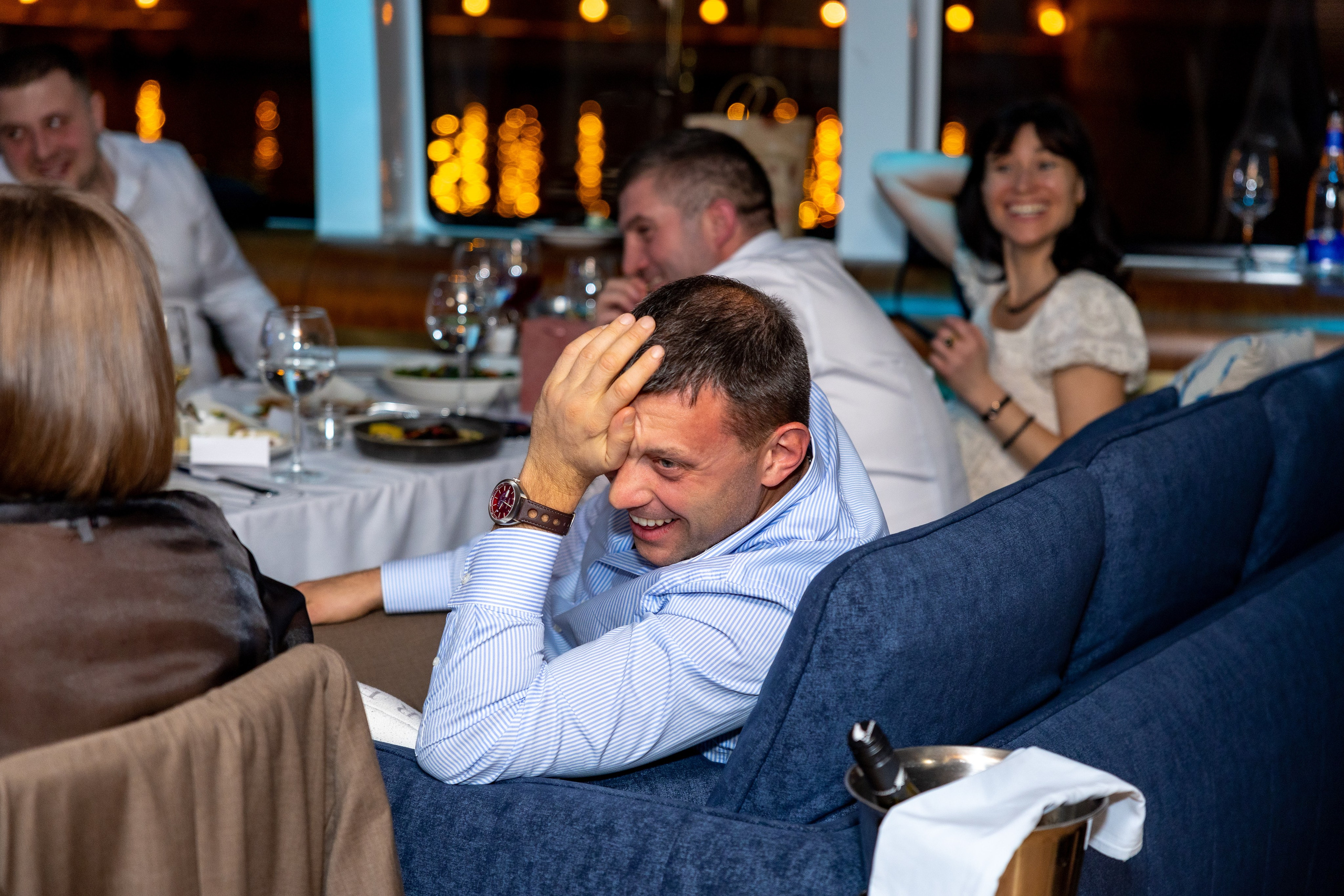 Корпоратив на теплоходе. Дарья Бухреева — фотограф, видеограф и фототерапевт. Москва и мир