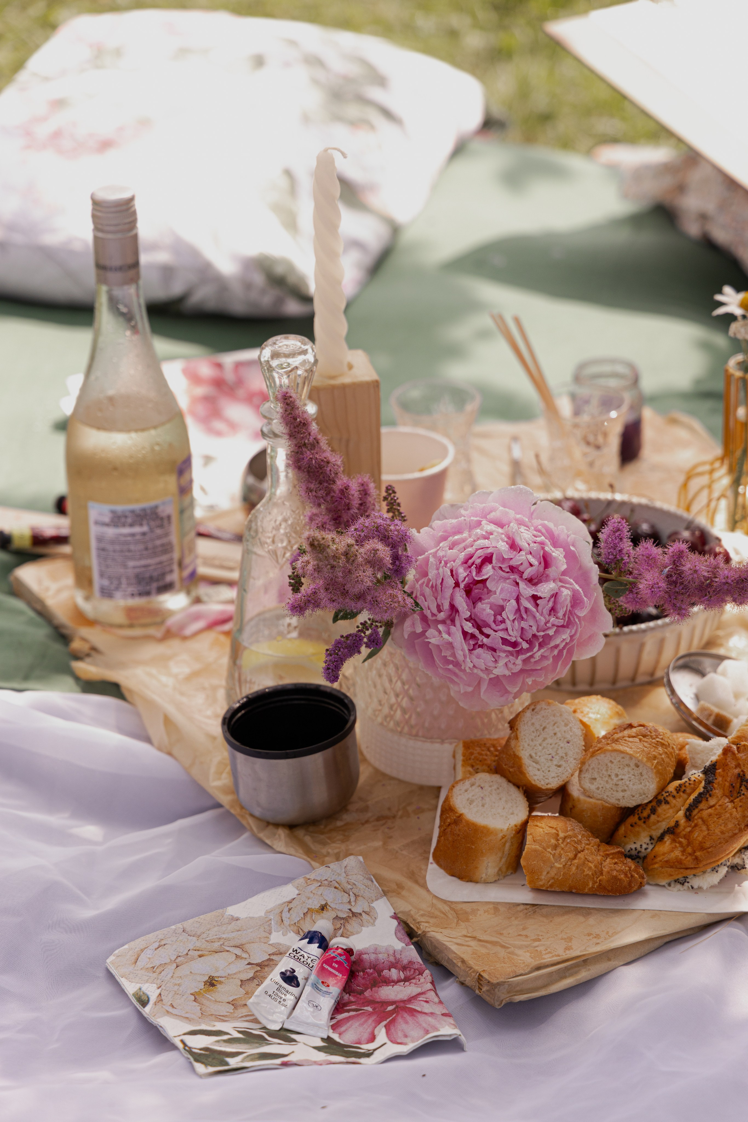 МК Пион (пикник в парке). Анастасия Ракчеева Художник