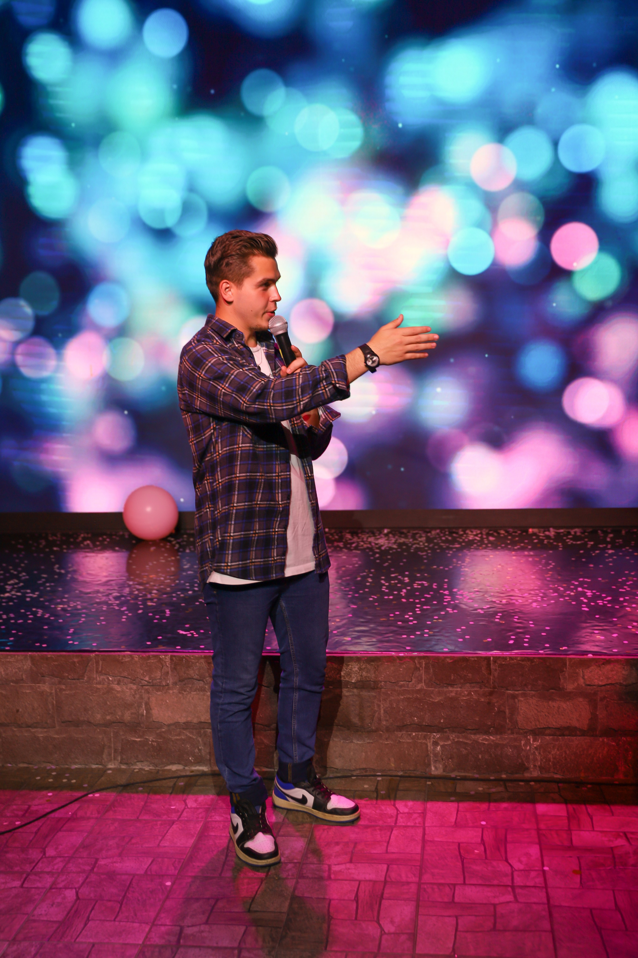 ДЕНЬ РОЖДЕНИЯ ЕВЫ В КРБ. Фотограф мероприятий Ирина Каширина