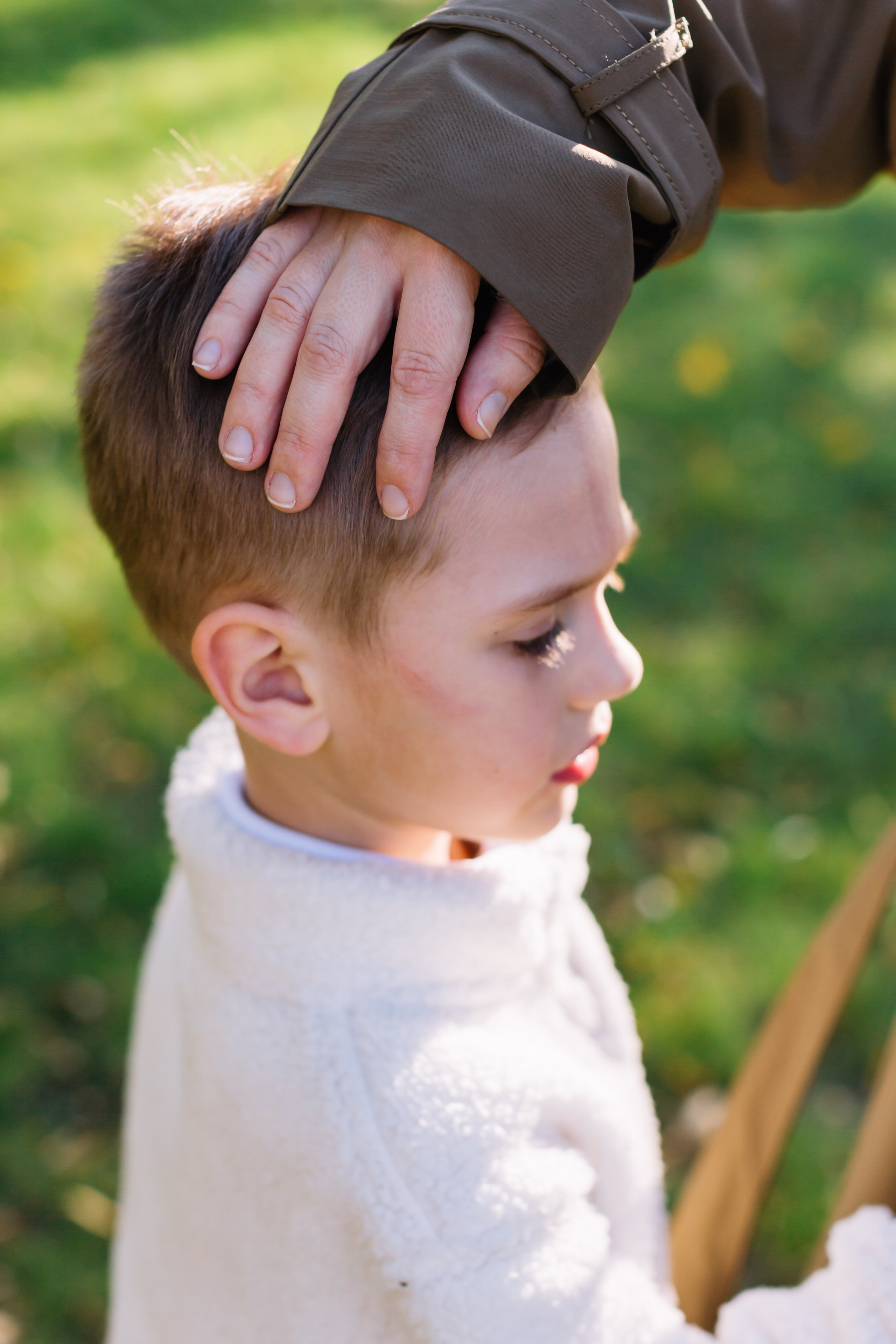 алёна малахова фотограф новосибирск семейный детский домашняя фотосессия в новосибирске день рождения репортажная съёмка фотосессия с лошадьми на конюшне деревня алтай  на природе фотосессия в детском саду мама и сын предложение руки и сердца идея  помолвка фотосессия берег закат детский день рождения годик торт аниматор лофт игровая продолжение следует prodoljenie_sleduet_  корпоратив тимбилдинг первоклашка линейка  контент  бизнес портрет оперный новат франция берет весна девушка мама и дочь мать и дитя