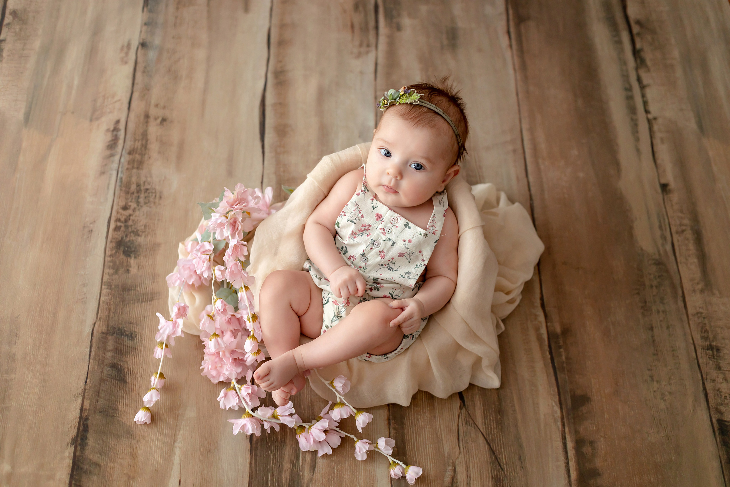 Малыши до года. Фотограф новорожденных в Тюмени