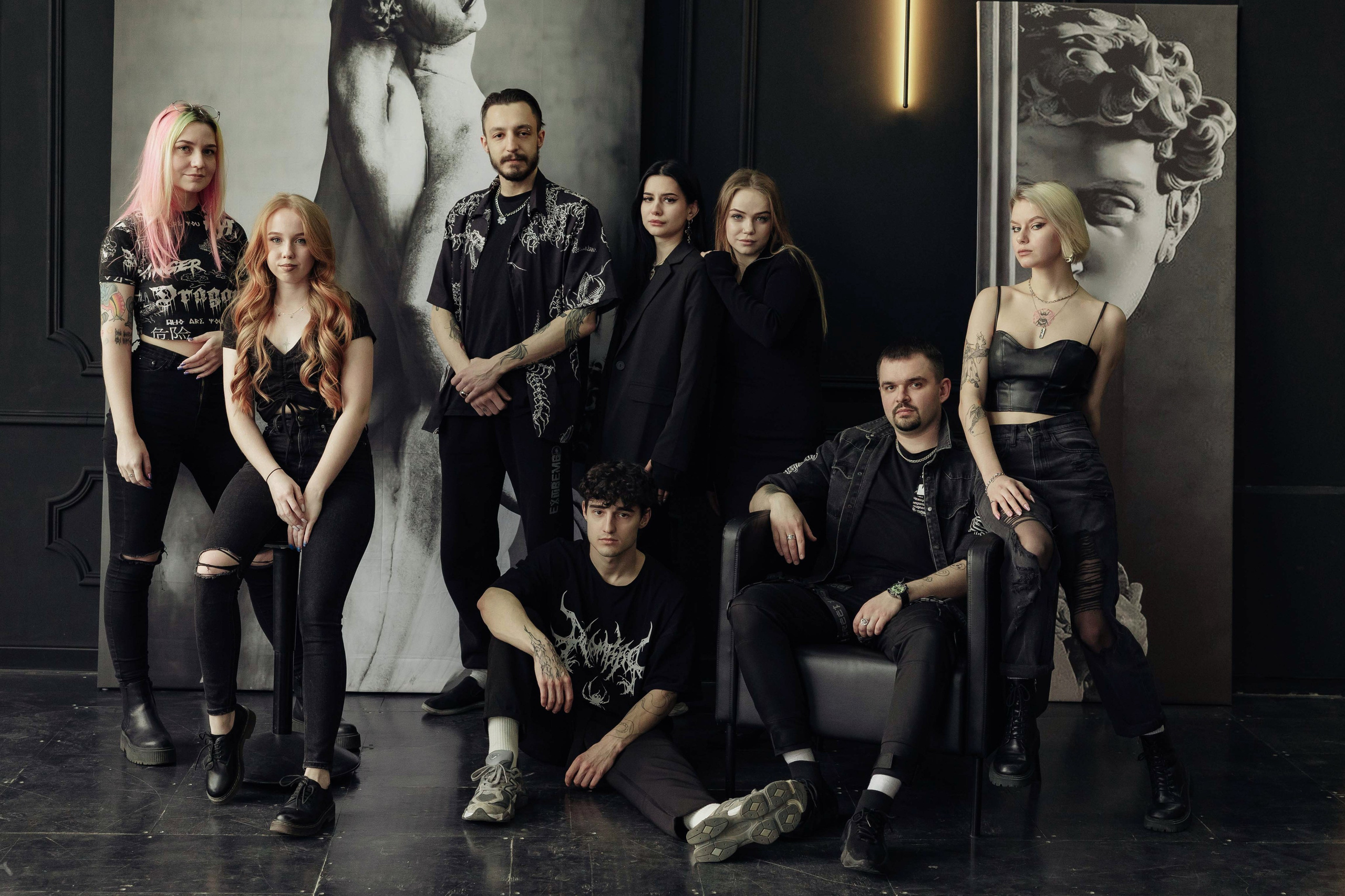 Коллективная фотосессия для мастеров тату-салона «Бить-Колотить». Алексей Шаров — свадебный и репортажный фотограф в Нижнем Новгороде