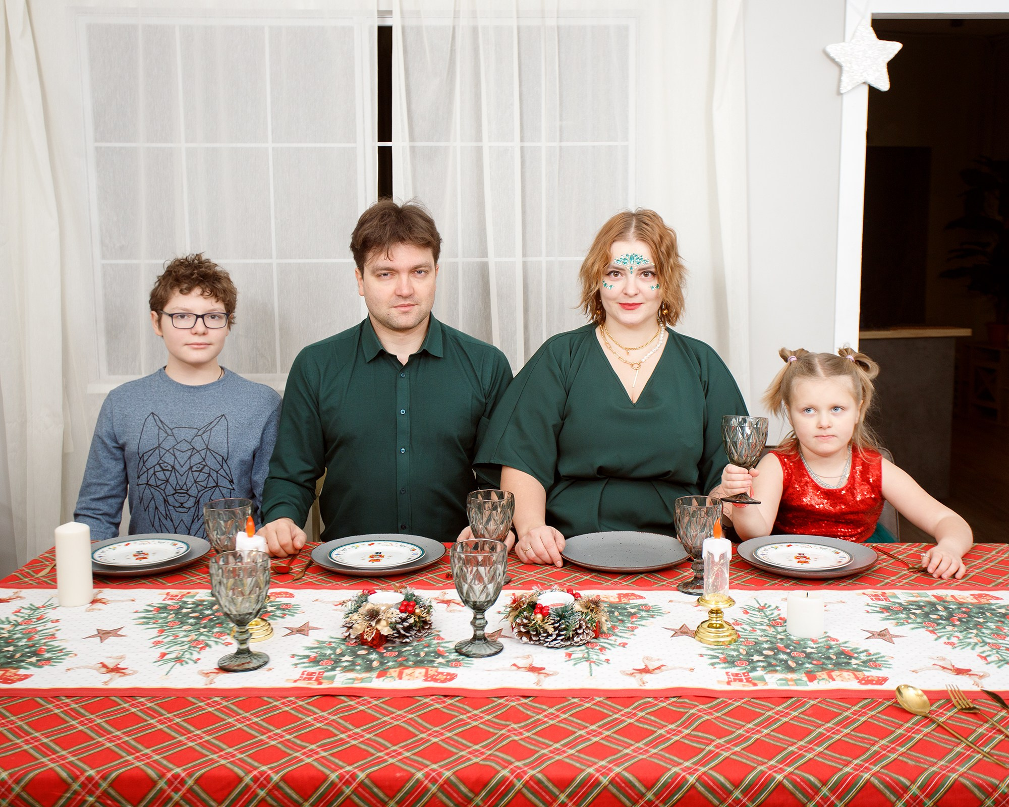 Фотосессии Быковых. Необычные портретные фотосессии под ключ в Москве