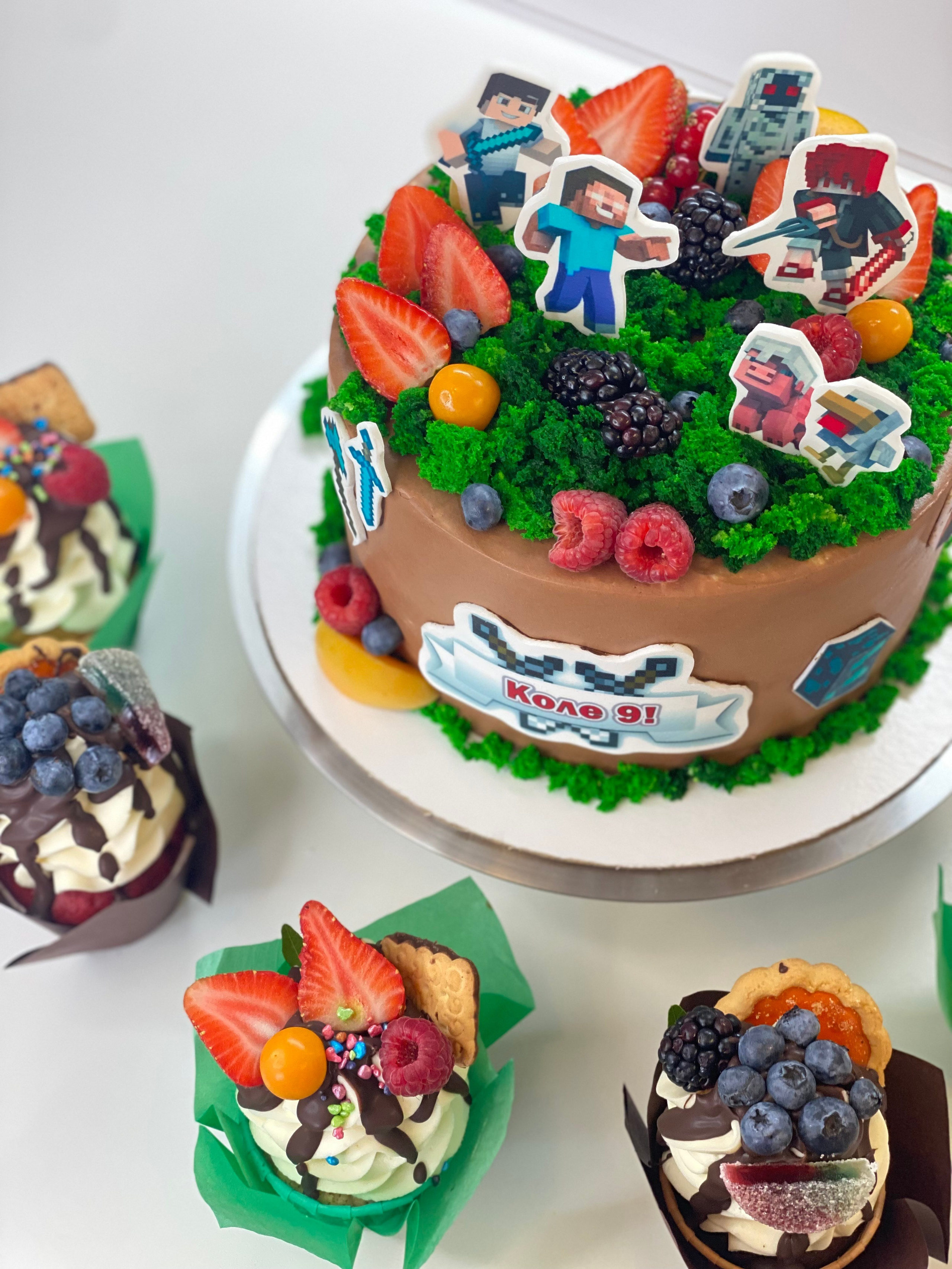 Торты. Katyasugarsugar капкейки, зефир, торты Москва