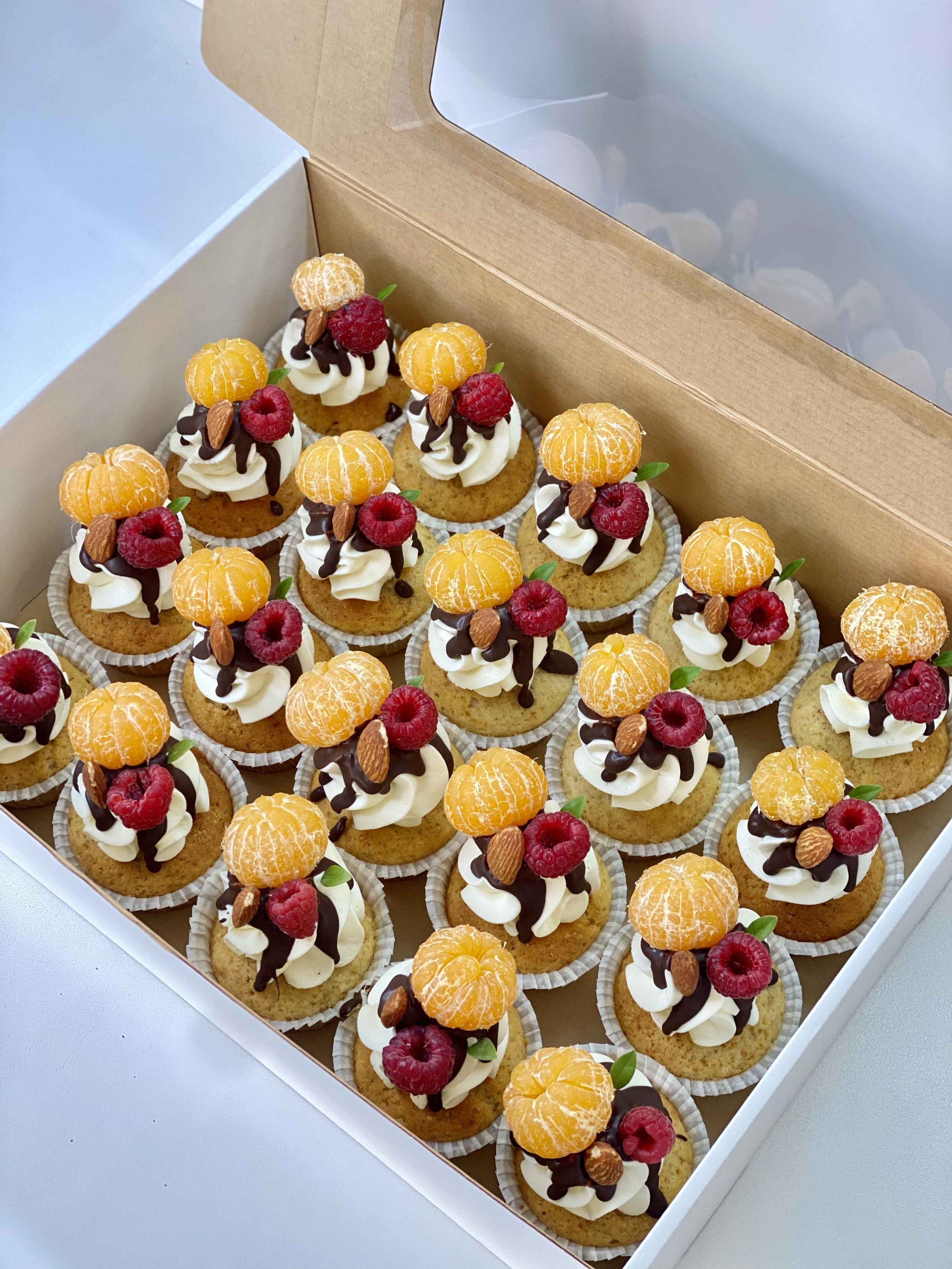 Капкейки фуршетные. Katyasugarsugar капкейки, зефир, торты Москва