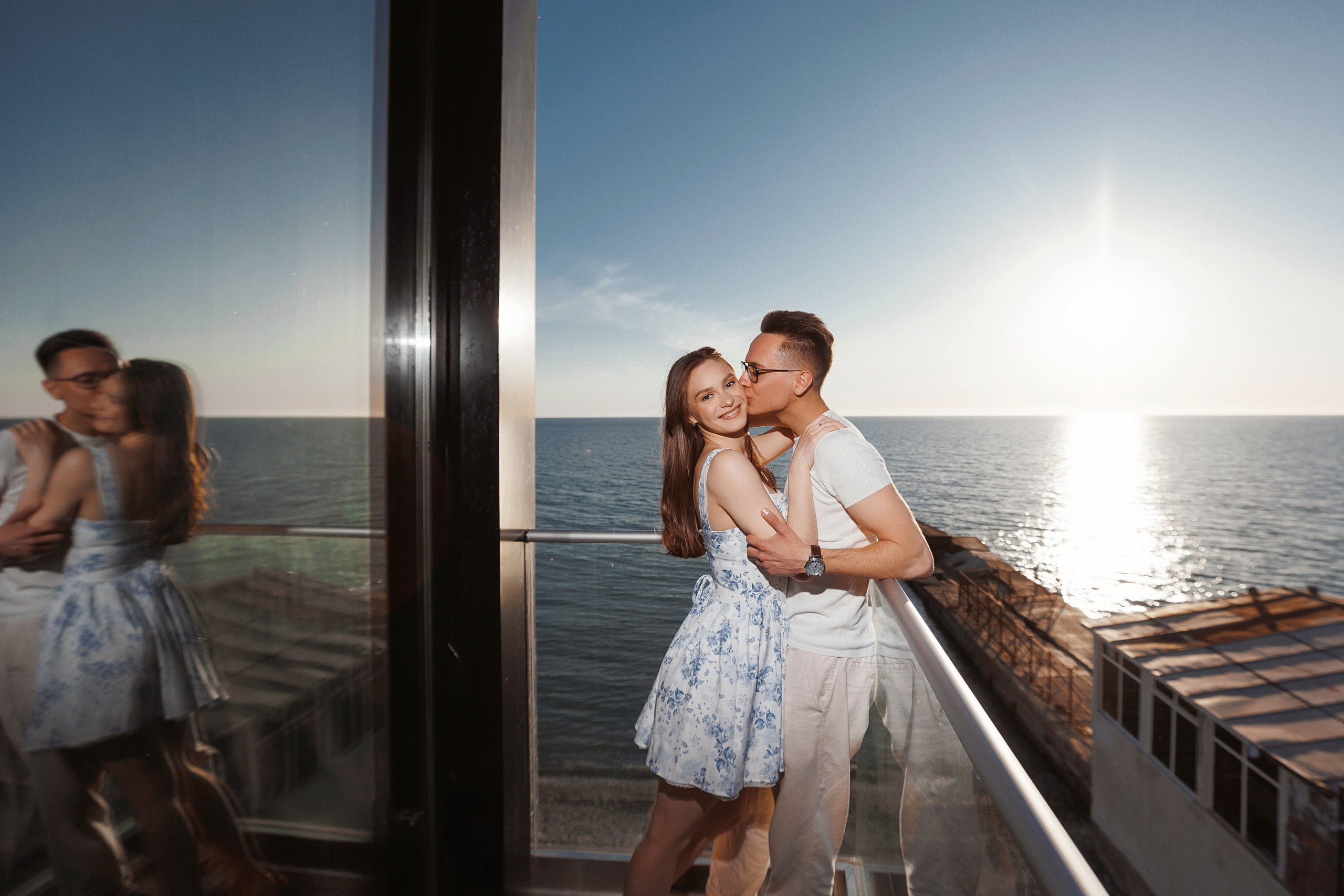 Предложение руки и сердца на море в Сочи. Свадебный и семейный фотограф в Сочи Денис Вялов