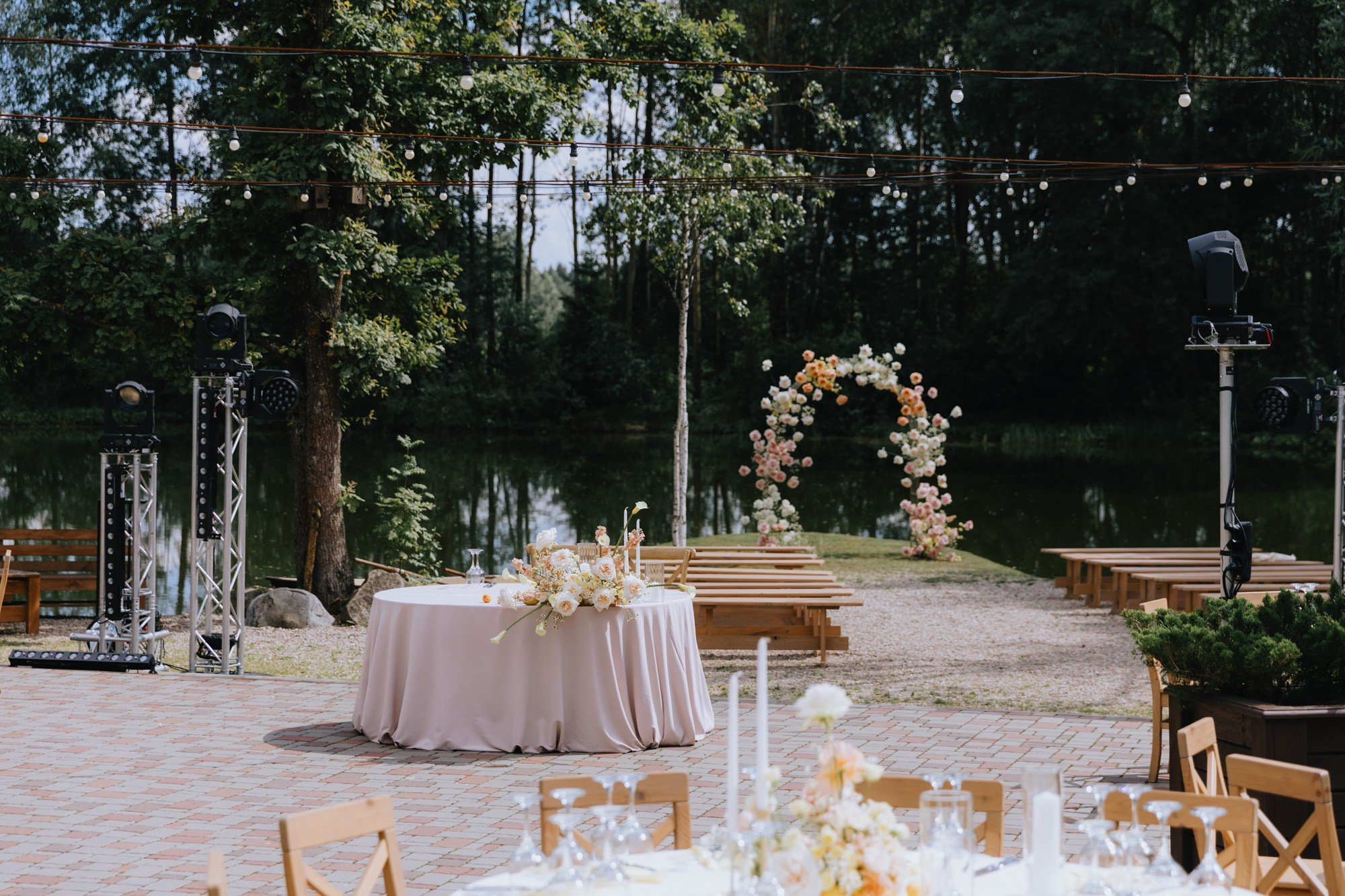 Ира и Саша (полный день). Свадебные фотографы в Гомеле и Минске Сергей и Анастасия Фещенок