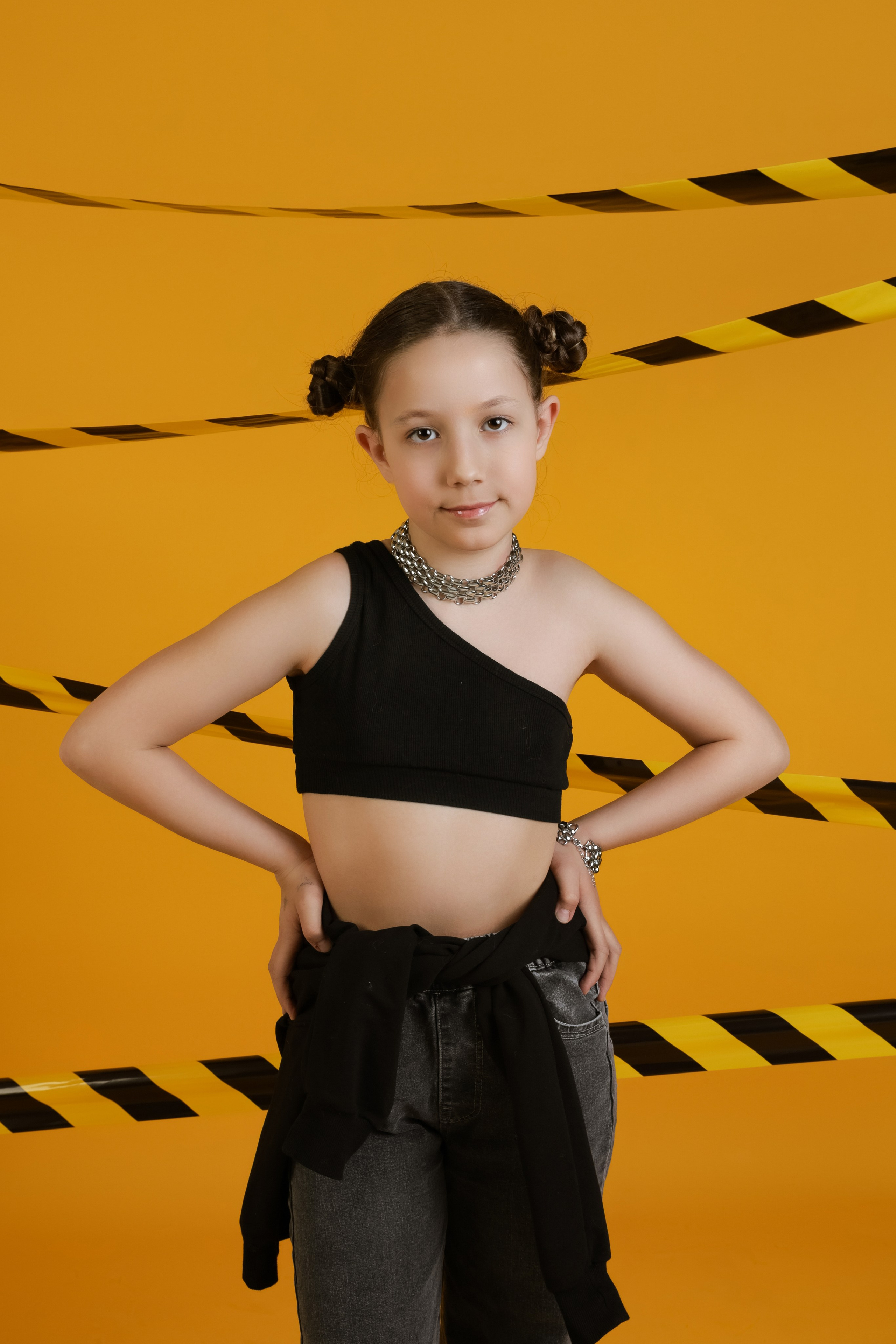 Проект на желтом фоне. АНАСТАСИЯ КУЗНЕЦОВА | ФОТОГРАФ ЧЕБОКСАРЫ