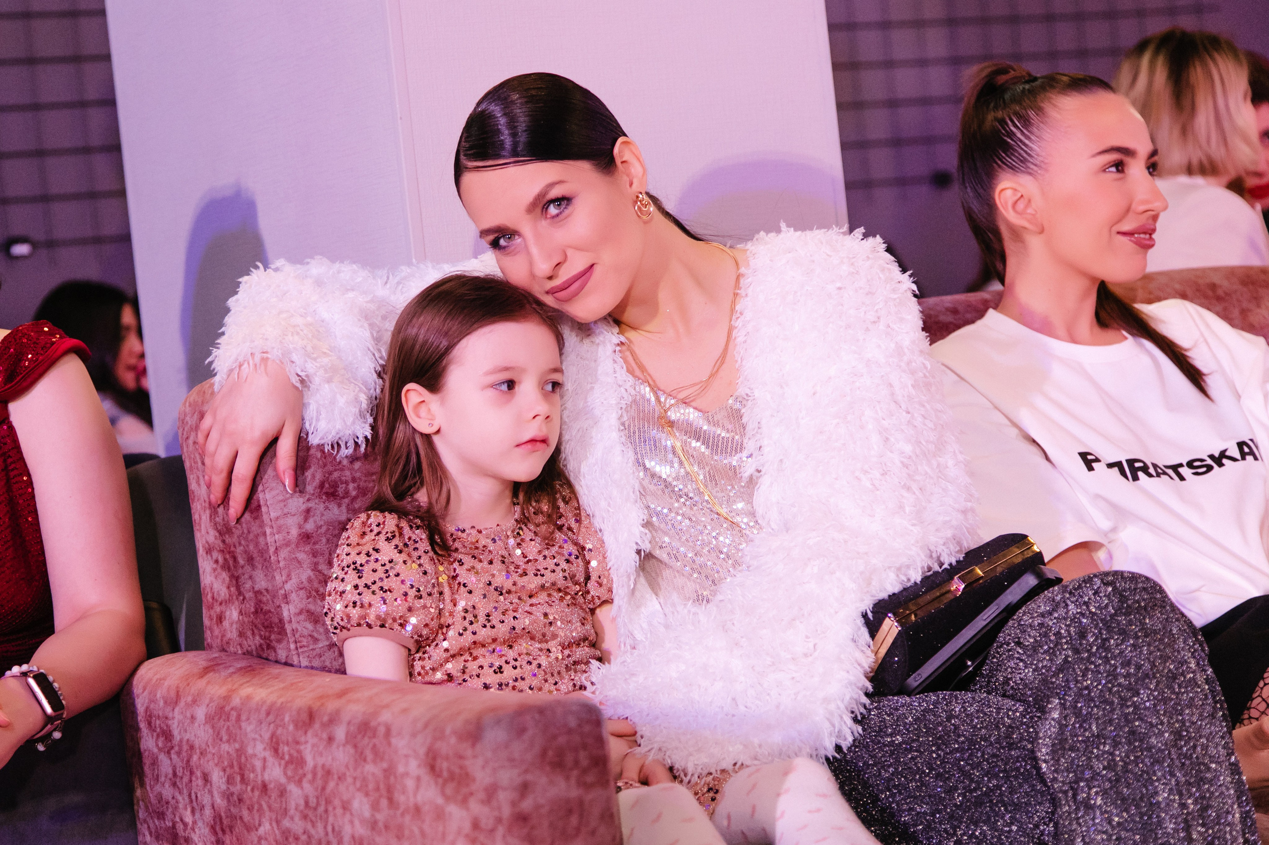 For you. Показ. Роман Урумбаев фотограф Нижневартовск