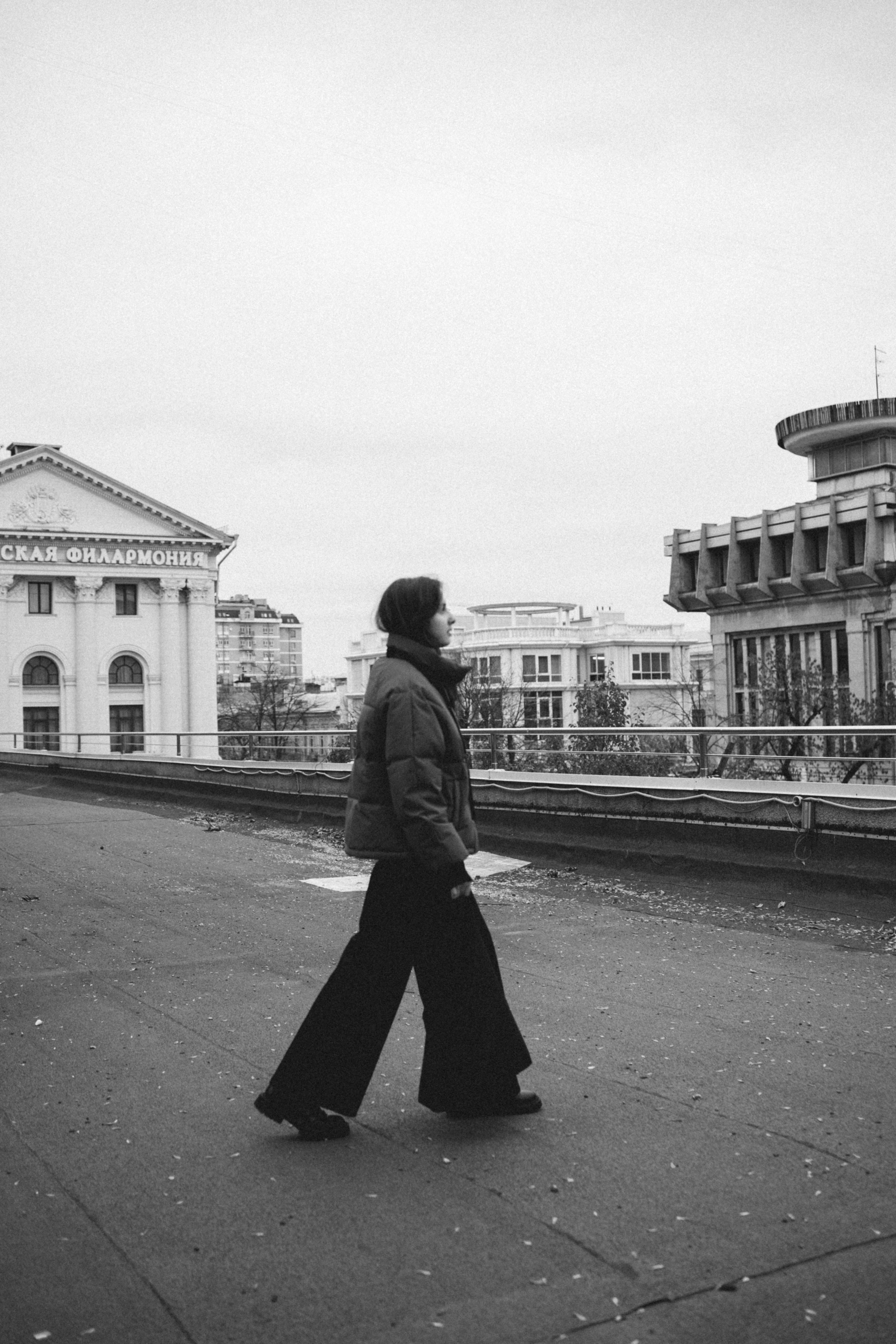Снежана крыша в центре. Фотограф в Краснодаре Лагунов Владимир