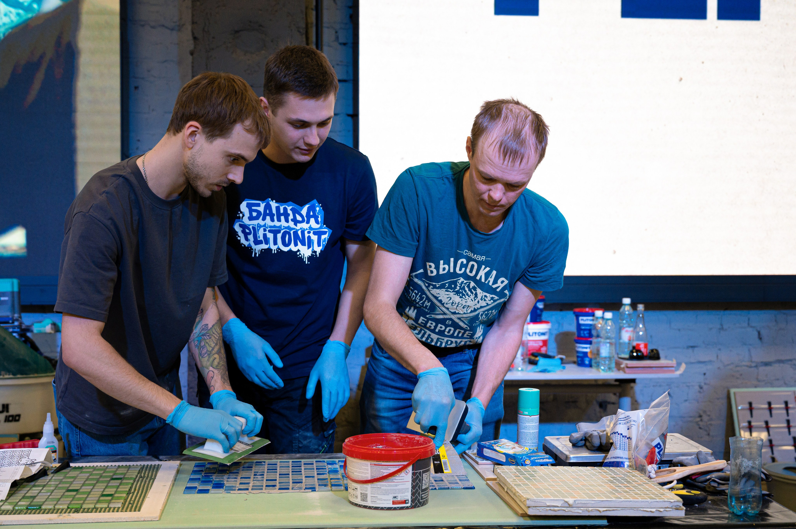 Форум от компании строительных материалов «Plitonit». Репортажный фотограф