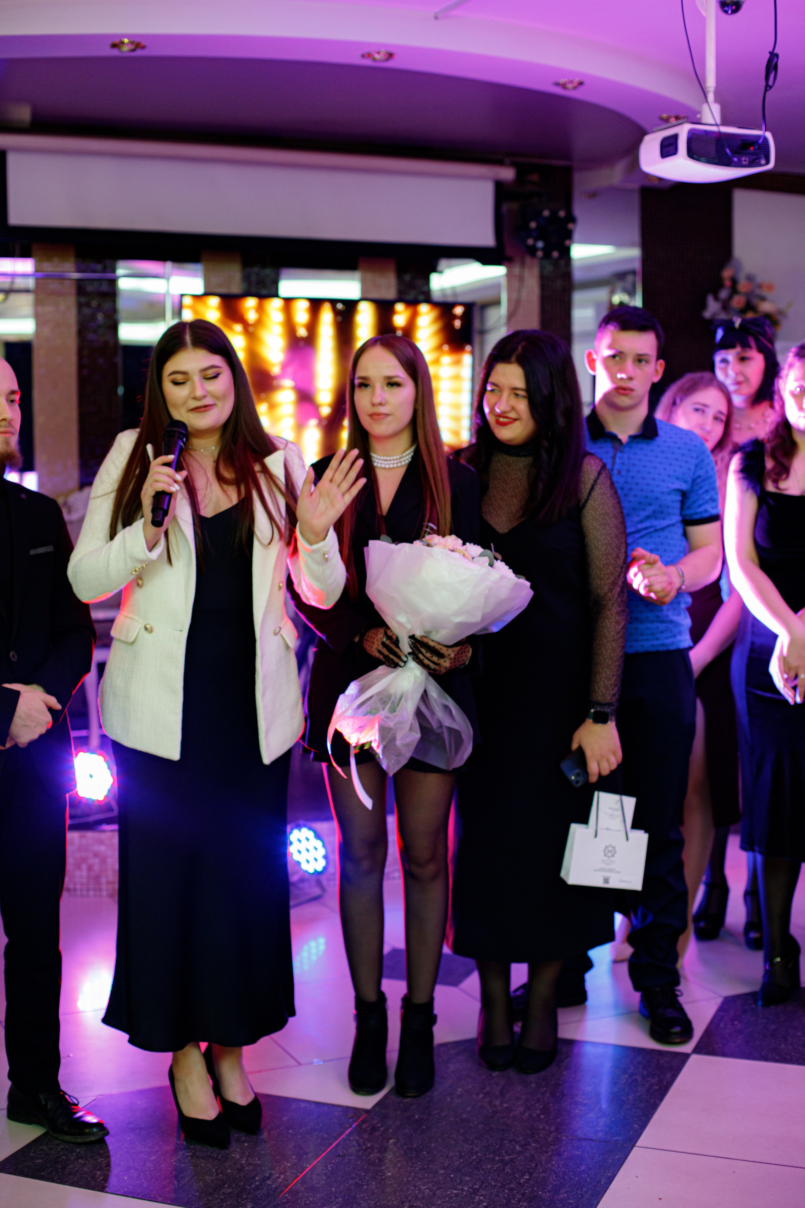 ELOSMED. Photokarish