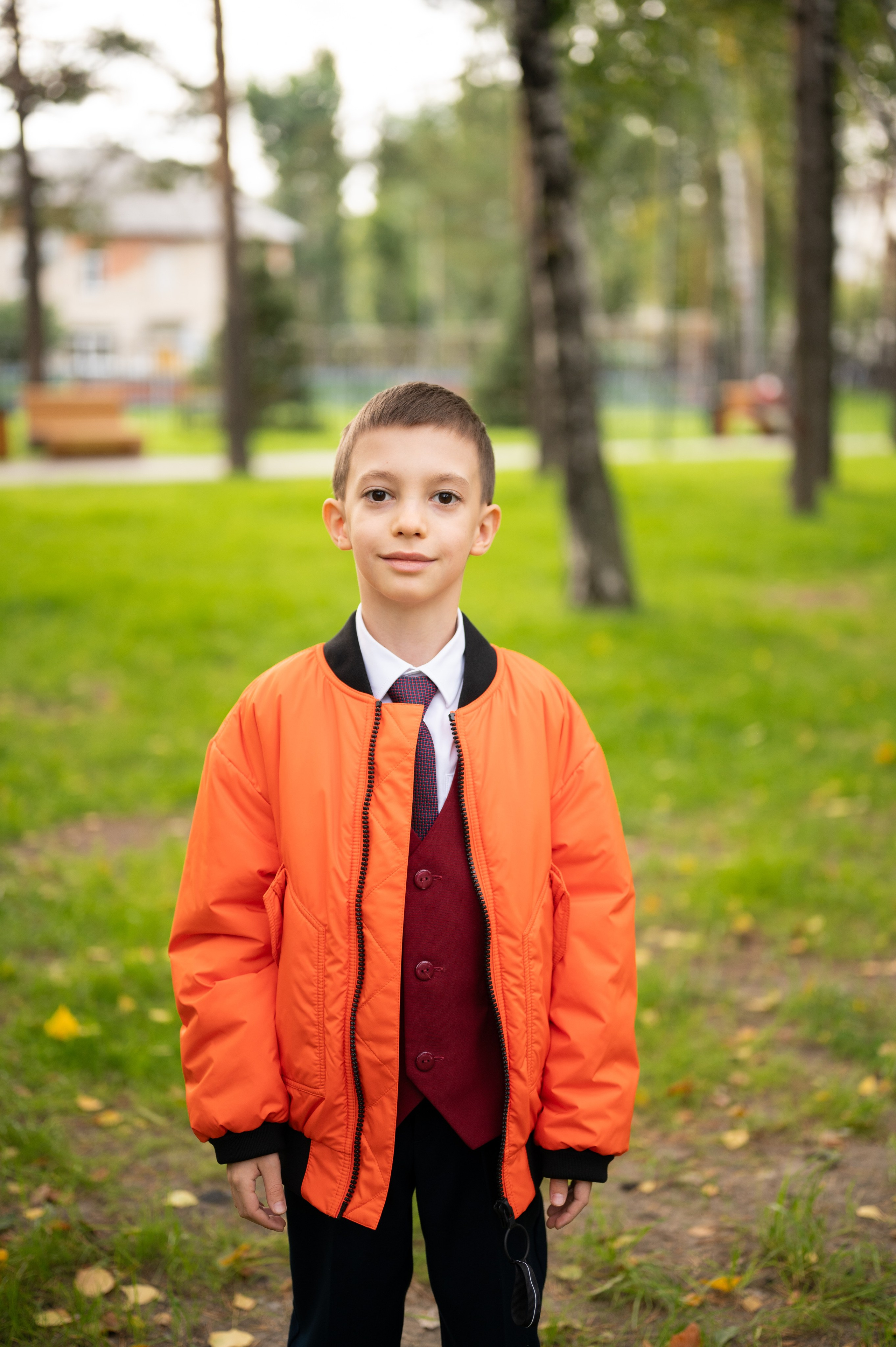 1 сентября 16 гимназия 2 класс (линейка + в классе+ на улице). Фотограф новорожденных, семейный детский в Тюмени Татьяна Морозова