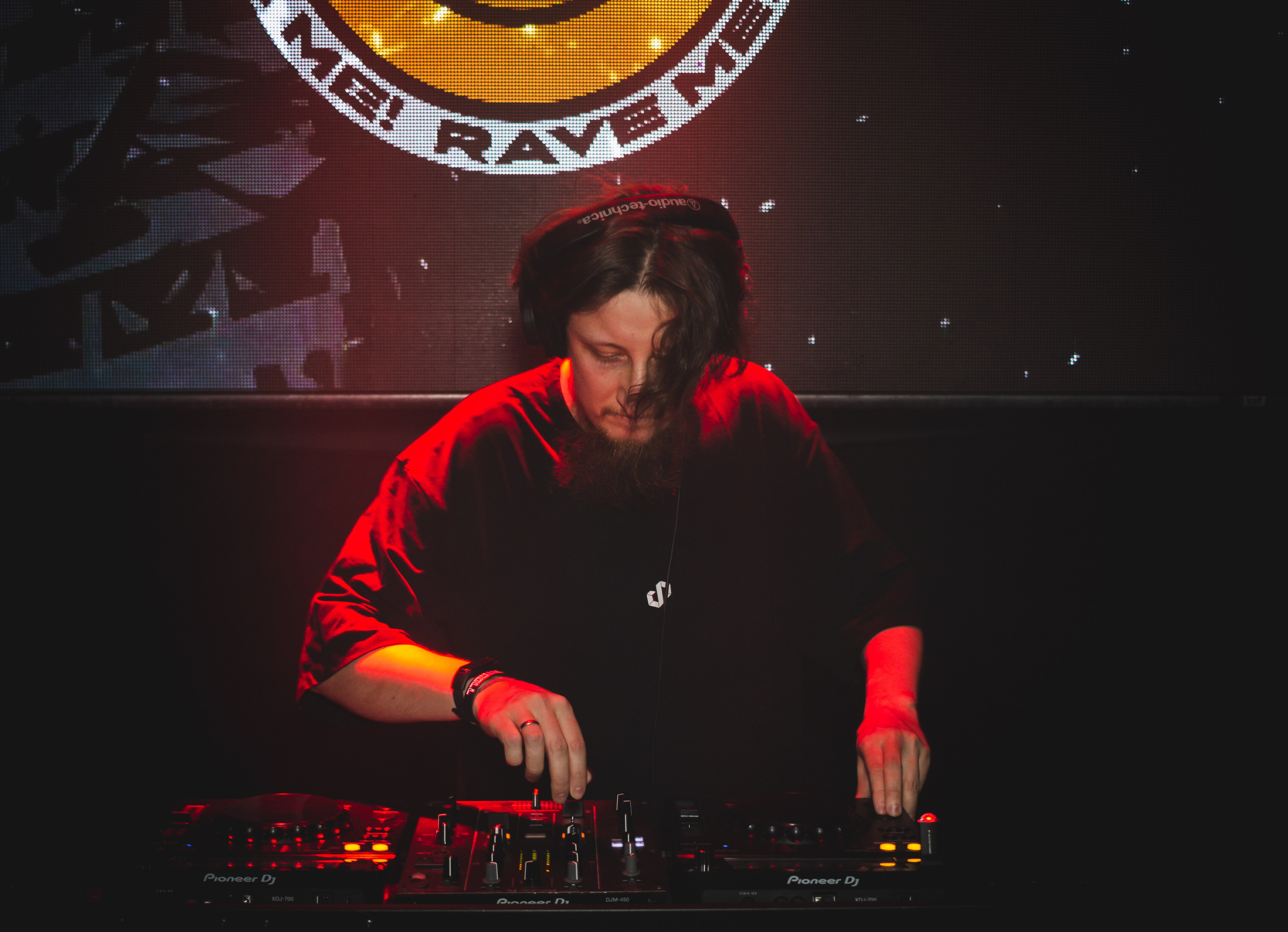 Выступление диджея и музыканта Density Point. Фотограф из Первоуральска Роман Заиченко