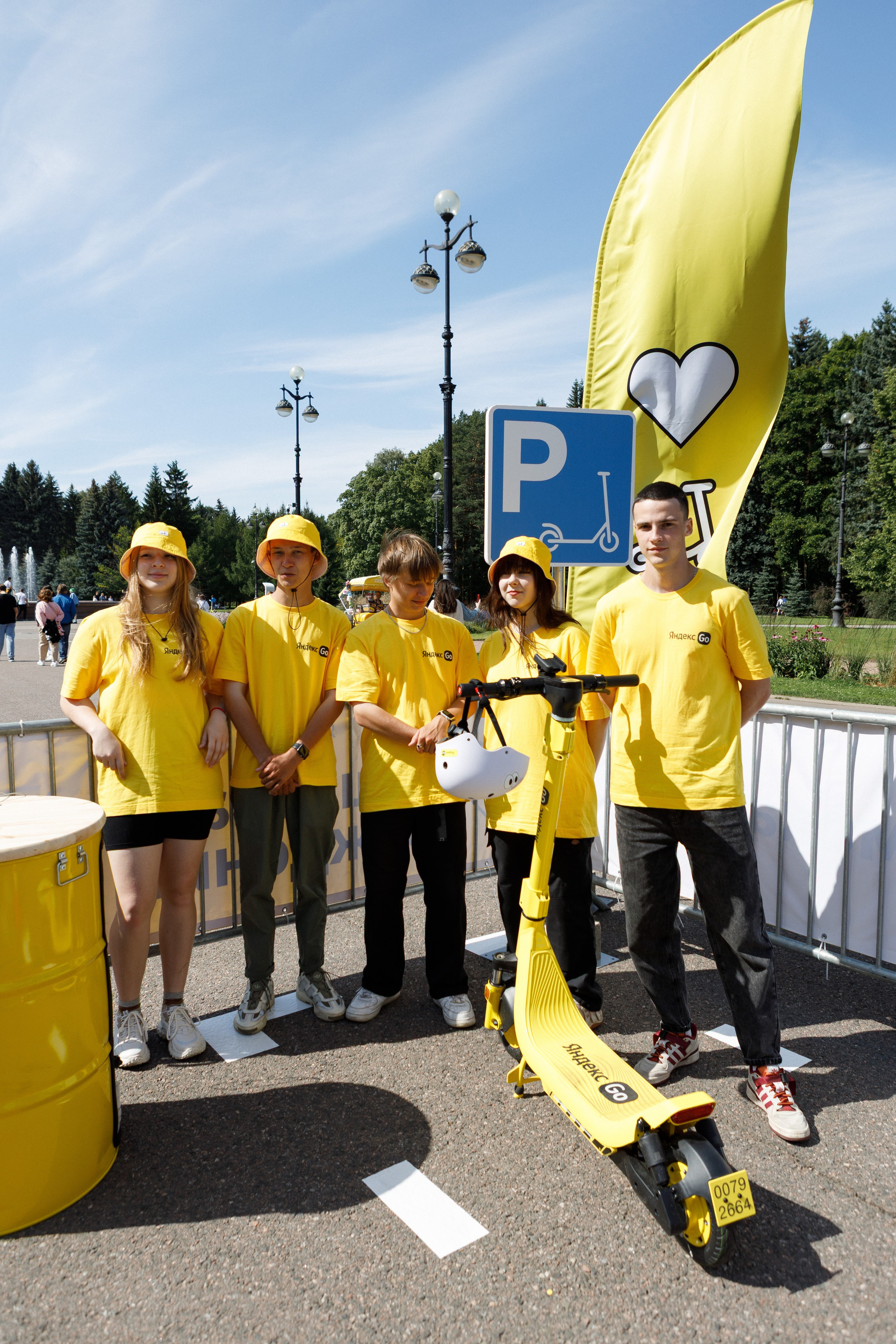 Яндекс Самокат. Свадебный и репортажный фотограф в Санкт-Петербурге Николай Голованов